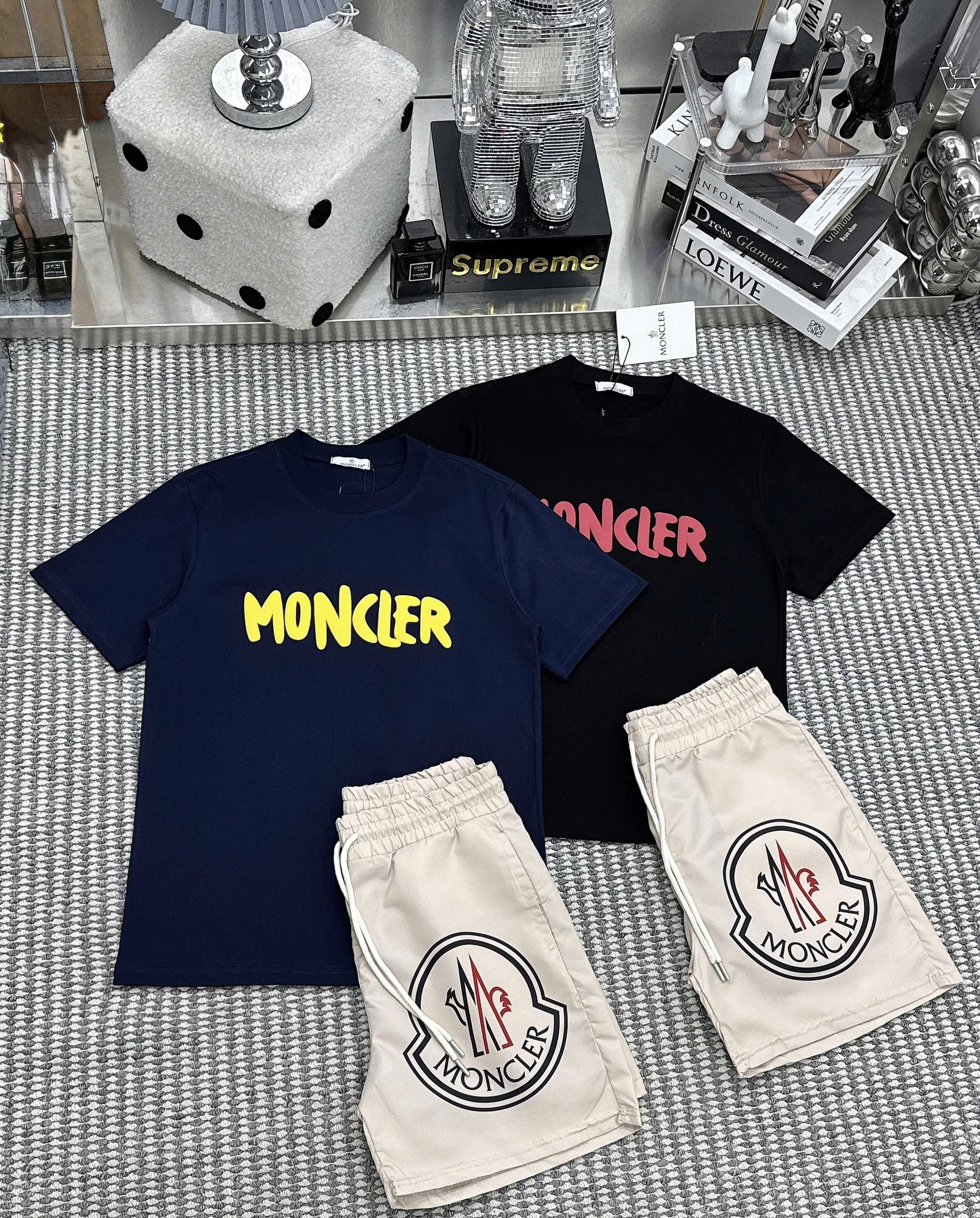 Set bộ thể thao hè Moncler logo trước sau Like Auth S-XL NV