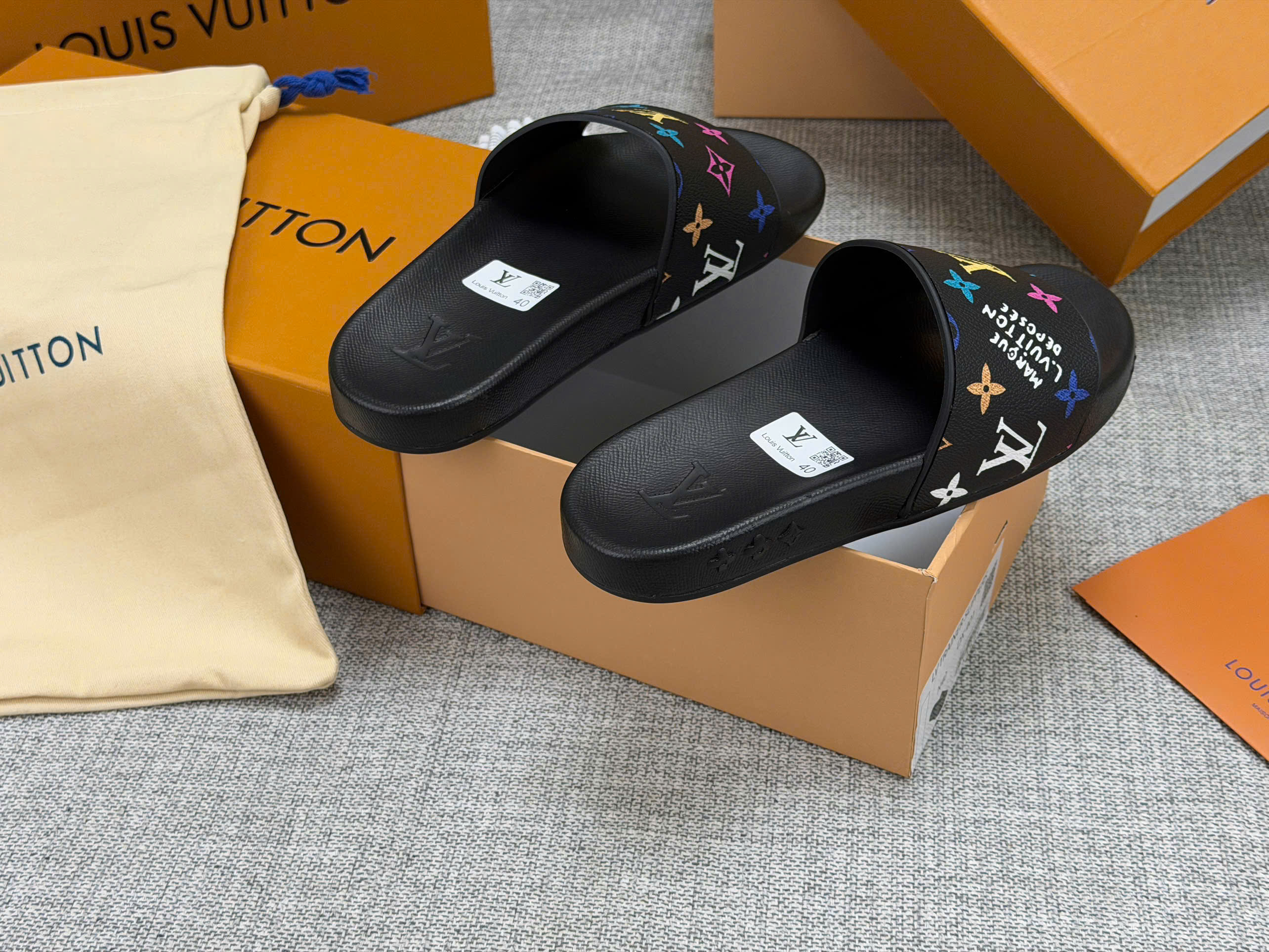 Dép lê quai ngang Louis Vuitton LV monogram nhiều màu Like Auth 38-43 MK