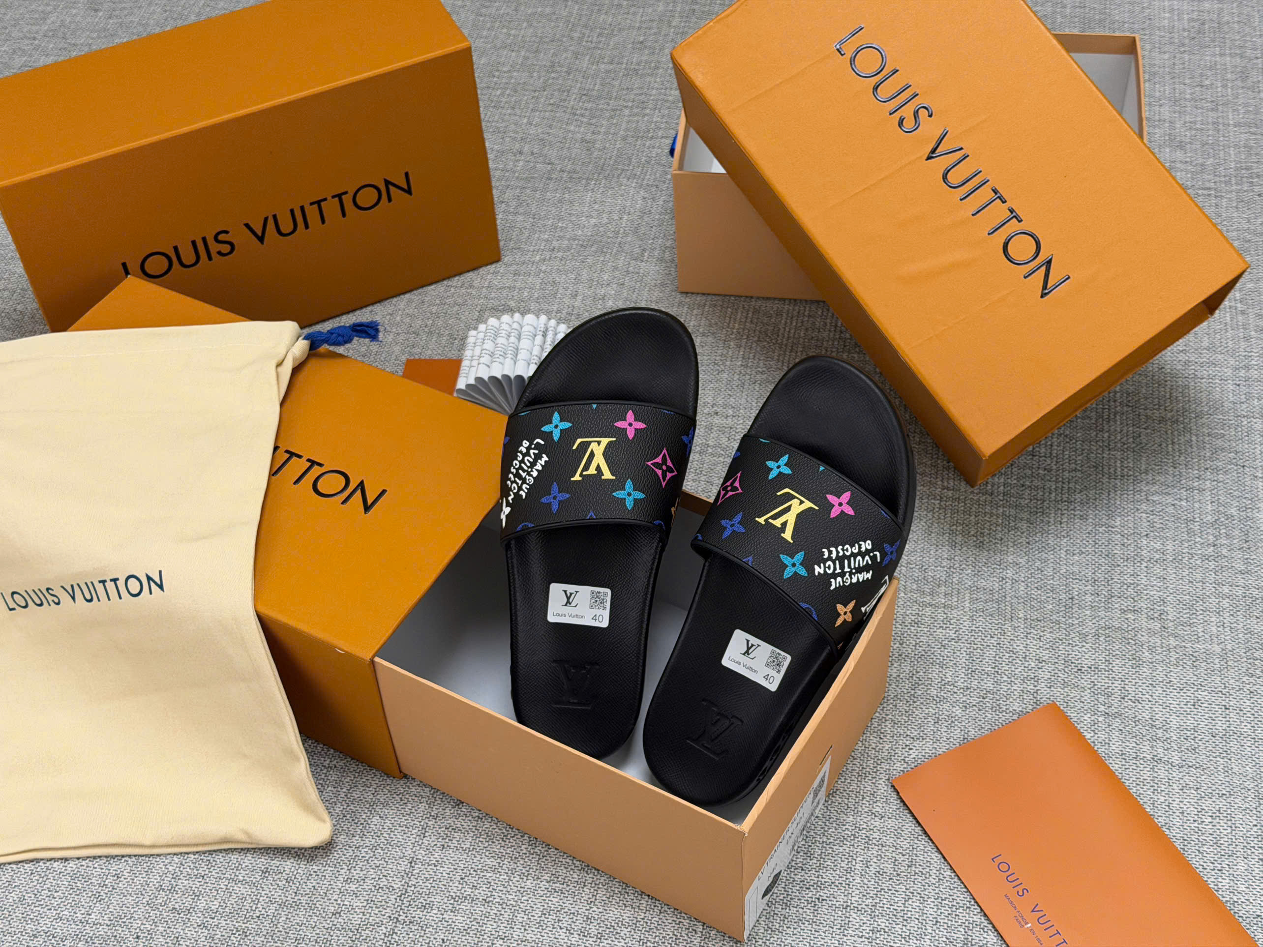 Dép lê quai ngang Louis Vuitton LV monogram nhiều màu Like Auth 38-43 MK