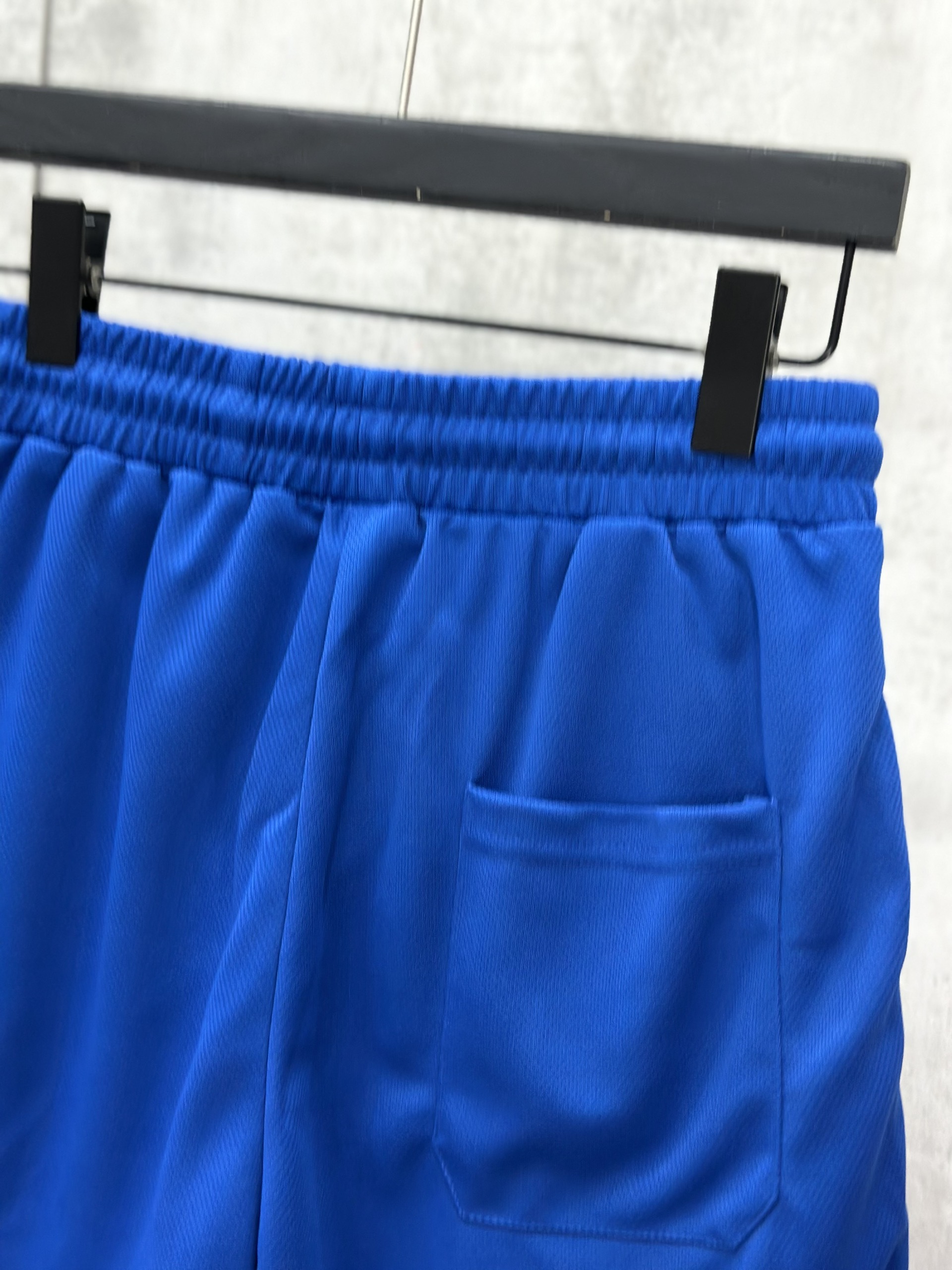 Quần short đùi thể thao TANYA Bombjam Crew Sport Club Xanh Like Auth M-XL VTN