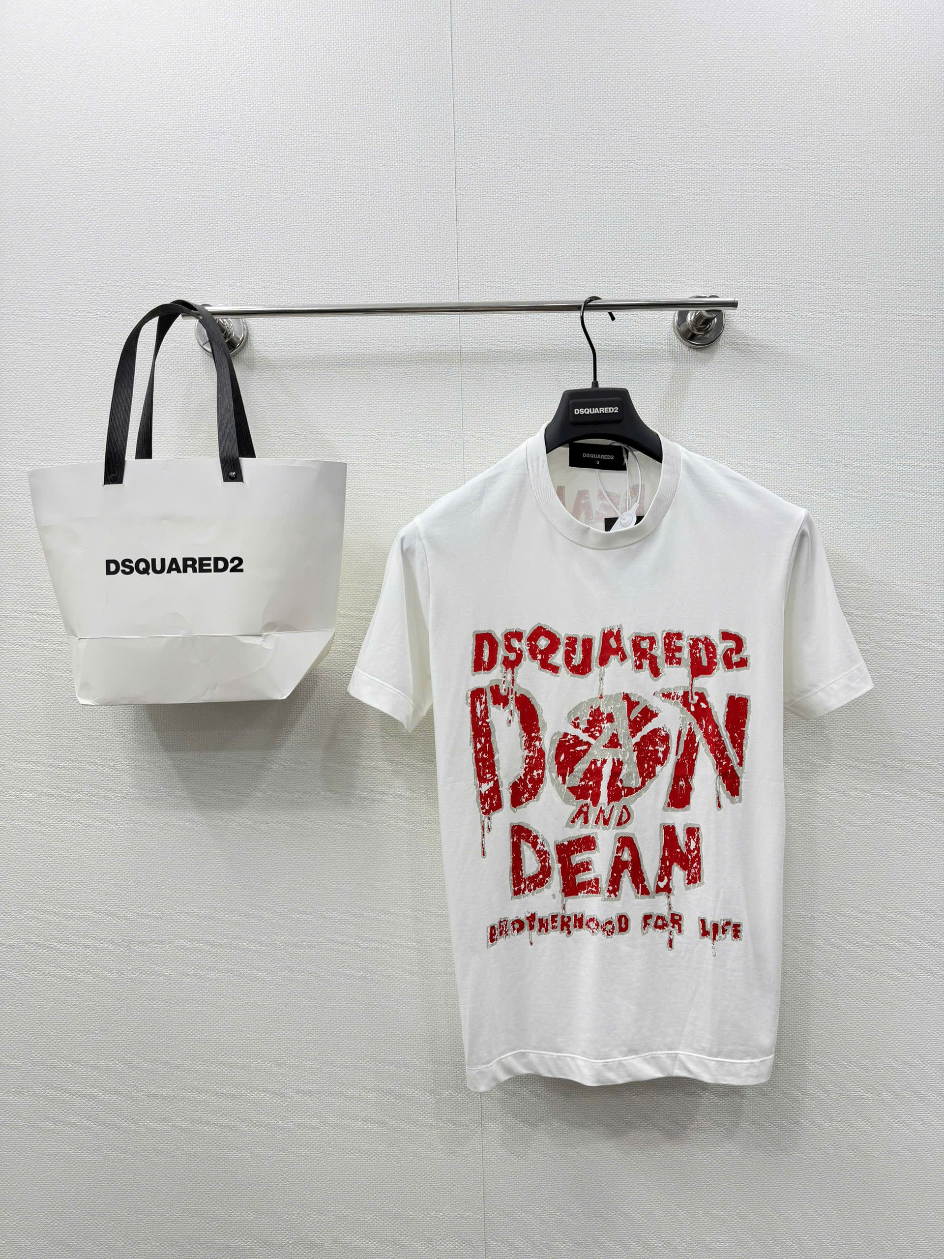 Áo phông T shirt Dsquared2 DSQ Dan & Dean Like Auth S-XL NV