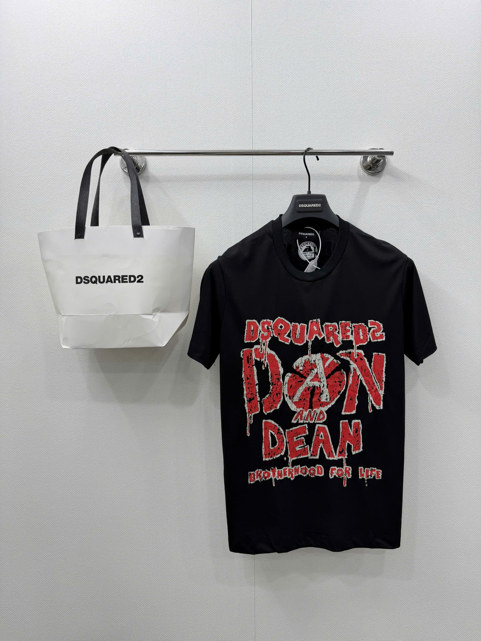 Áo phông T shirt Dsquared2 DSQ Dan & Dean Like Auth S-XL NV