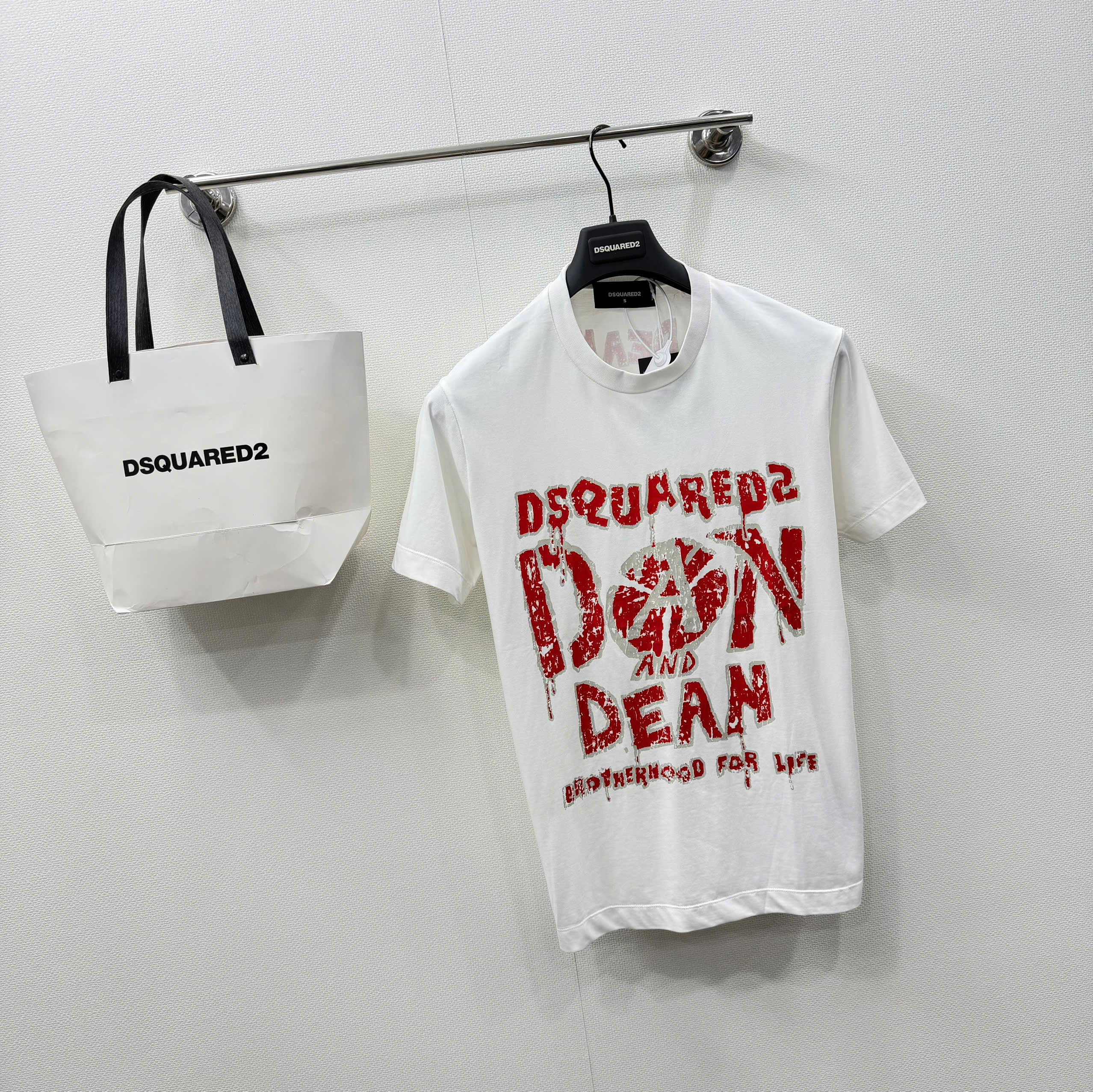 Áo phông T shirt Dsquared2 DSQ Dan & Dean Like Auth S-XL NV