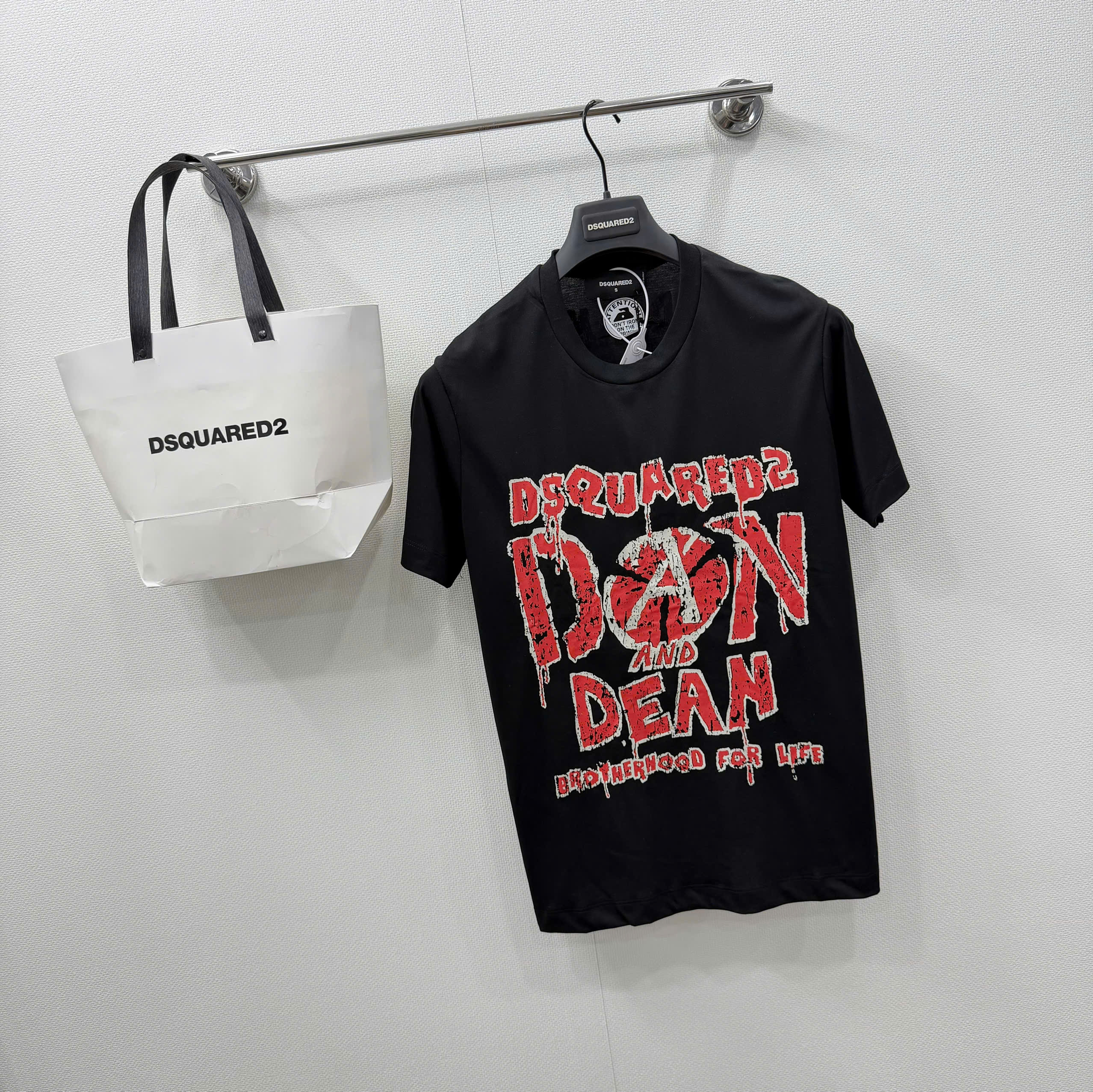 Áo phông T shirt Dsquared2 DSQ Dan & Dean Like Auth S-XL NV