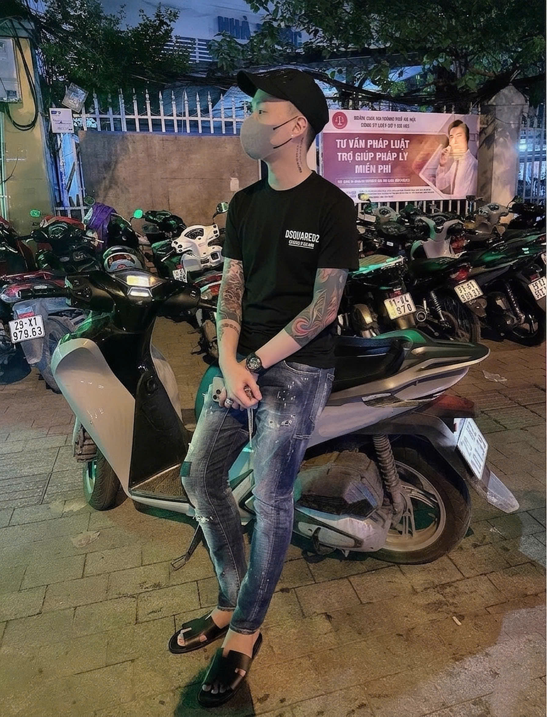 Áo phông T shirt Dsquared2 DSQ Milano logo ngực Like Auth XS-L NV
