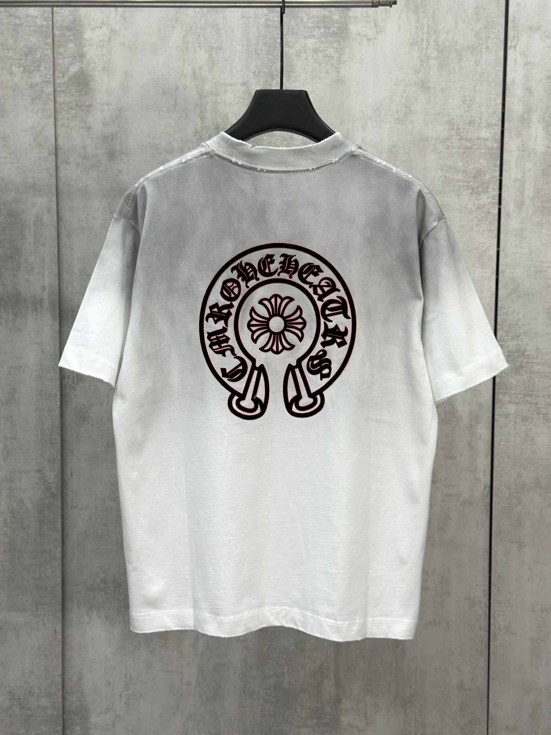 Áo phông T shirt Chrome Heart CH logo thêu tròn lưng ngực Like Auth M-XL VTN