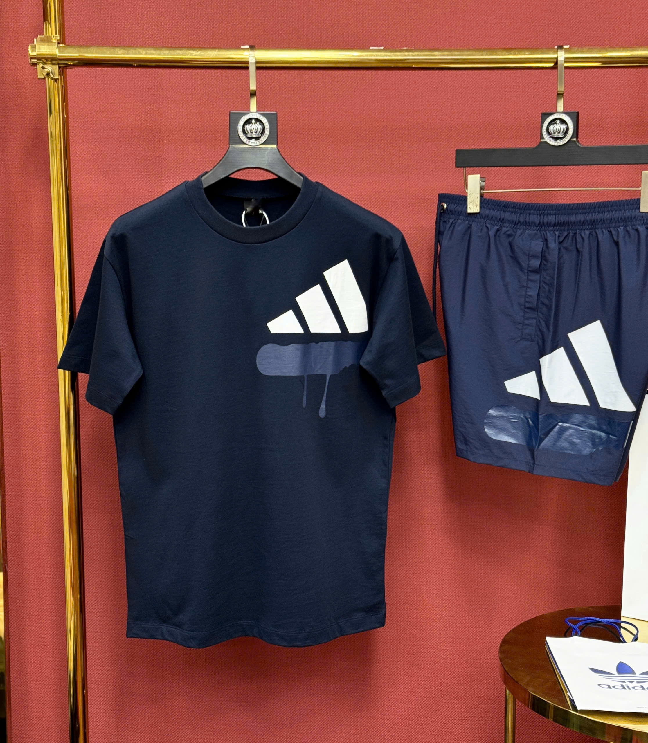 Set bộ thể thao Adidas Basketball logo ngực Like Auth S-XL CD