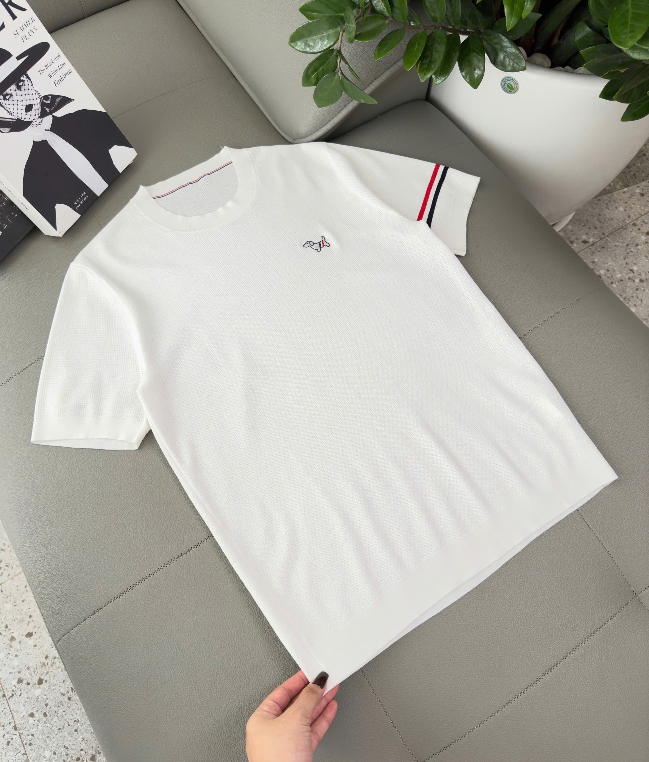 Áo phông T shirt Thombrowne kẻ sọc tay logo thêu Cún Like Auth 48-54 DDT\Trắng