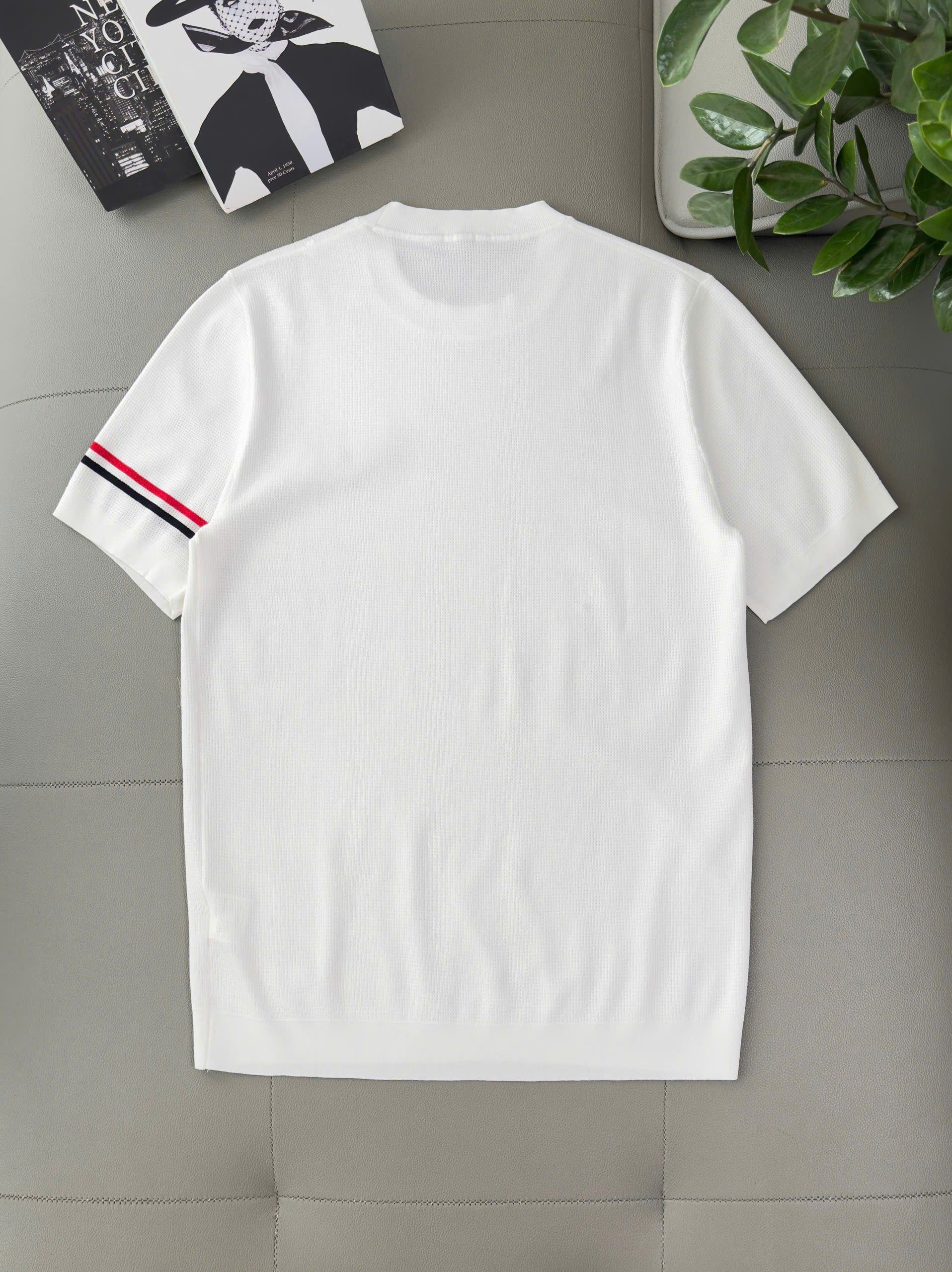Áo phông T shirt Thombrowne kẻ sọc tay logo thêu Cún Like Auth 48-54 DDT\Trắng