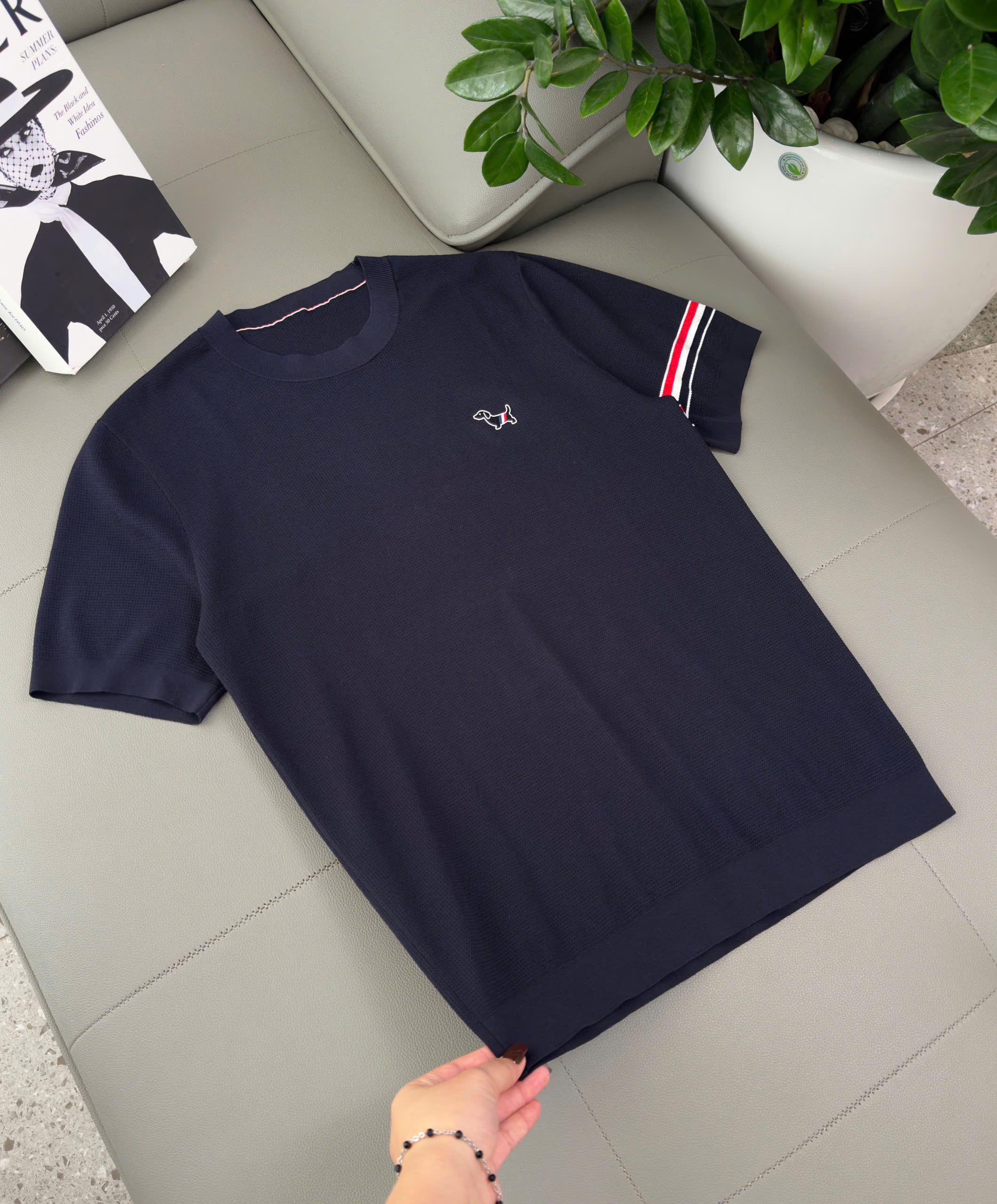 Áo phông T shirt Thombrowne kẻ sọc tay logo thêu Cún Like Auth 48-54 DDT\Xanh Than