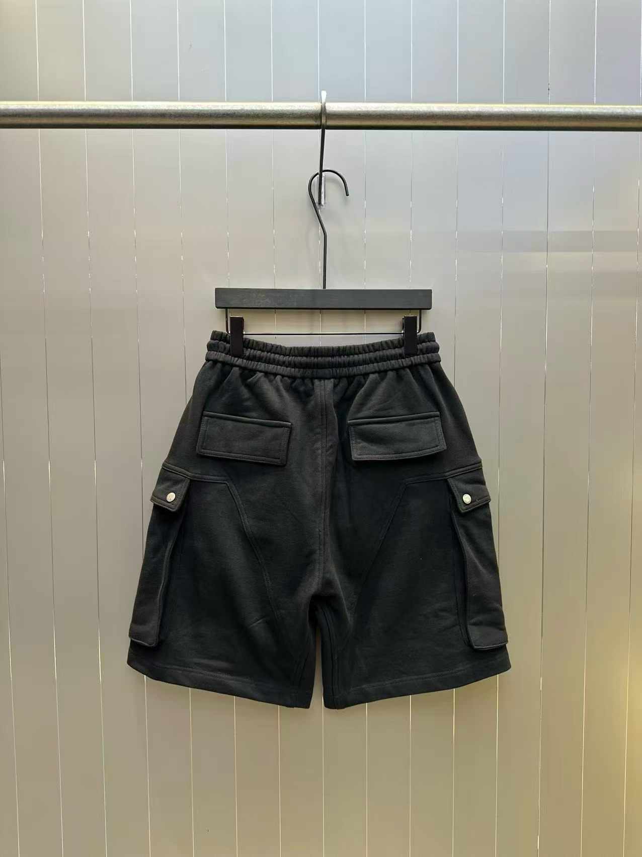 Quần short ngố TANYA túi hộp tag bạc Like Auth M-XL VTN