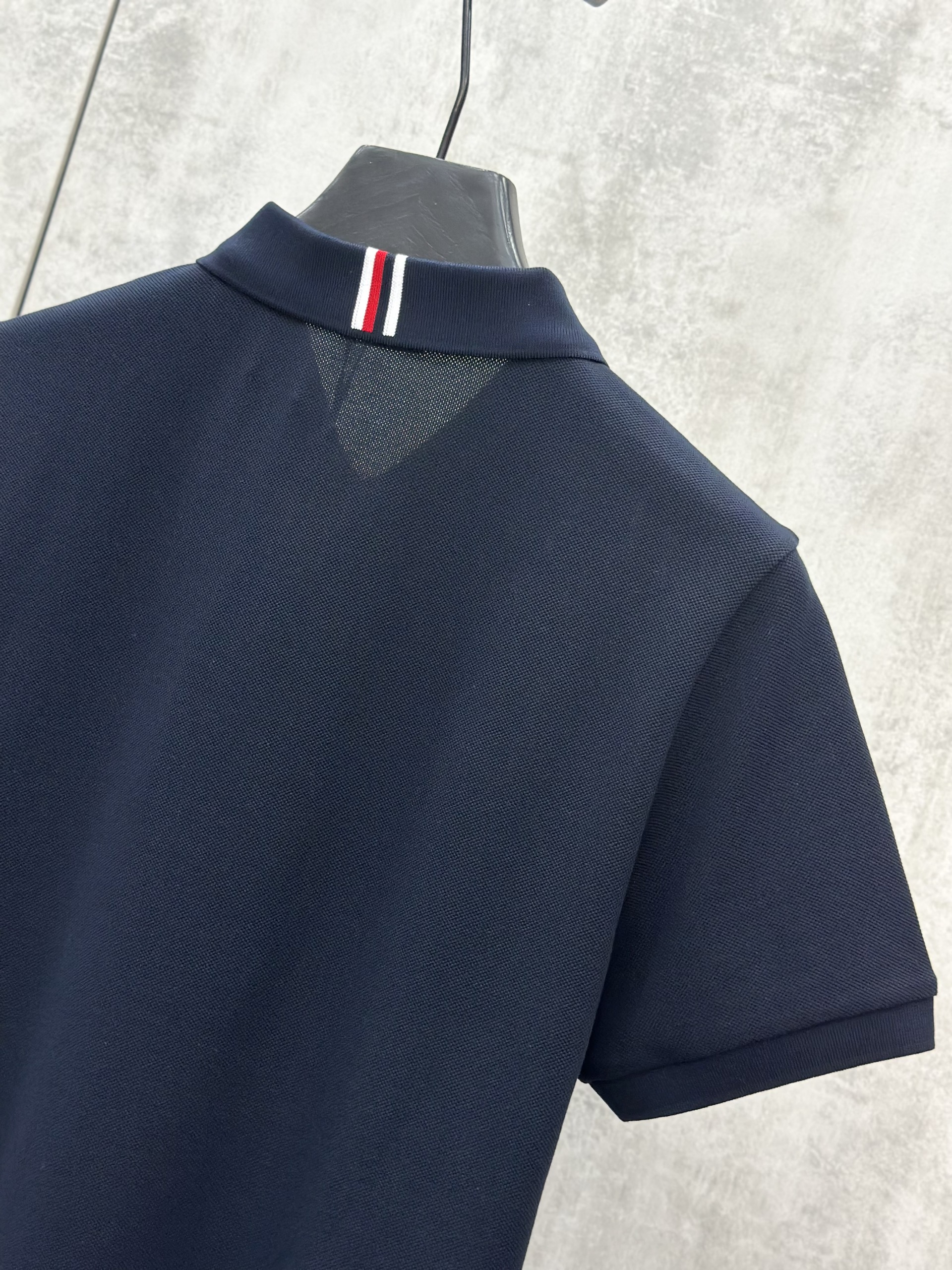 Áo polo Moncler logo thêu ngực Like Auth 48-52 VTN