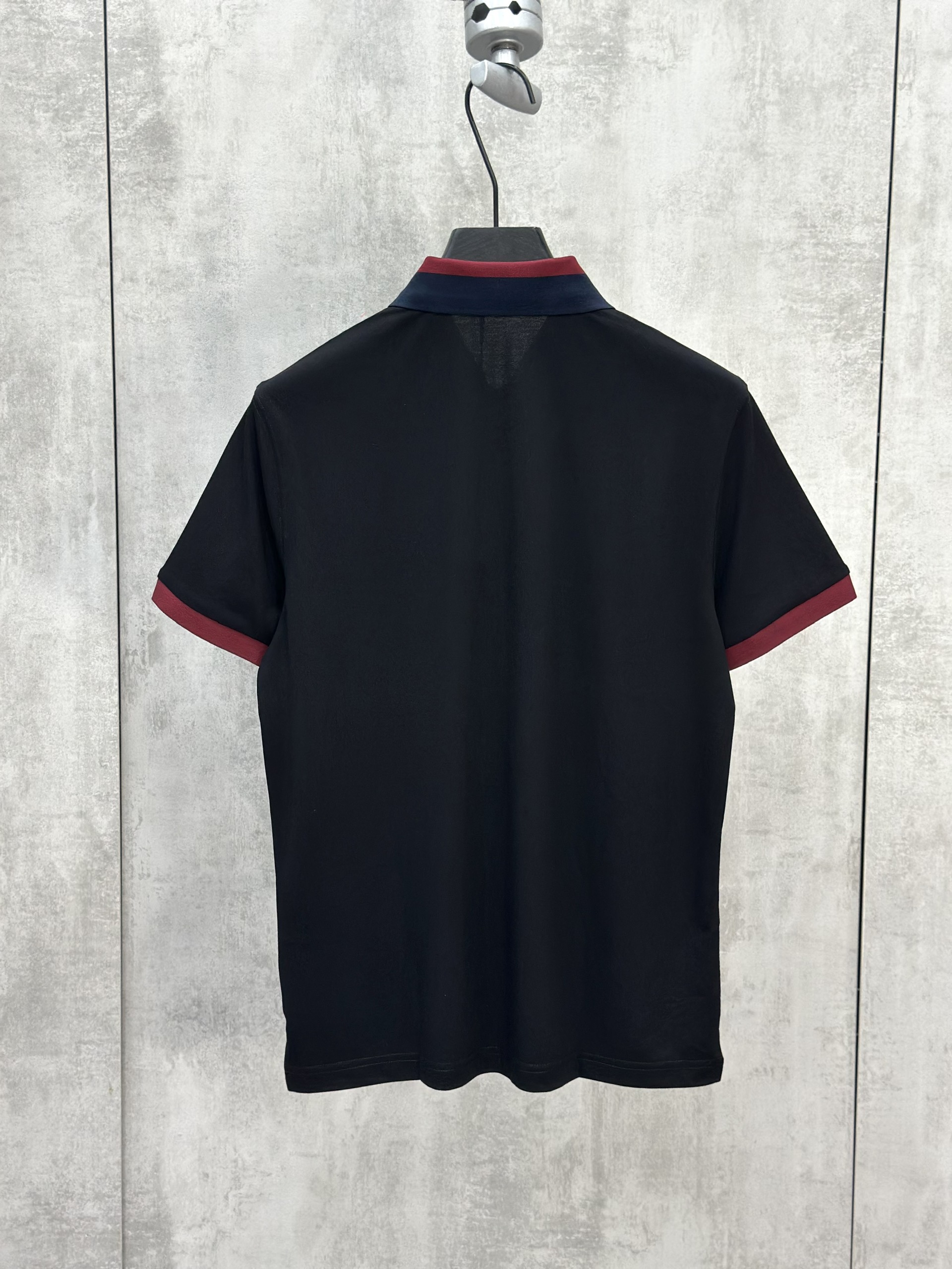 Áo polo Moncler kẻ sọc tay cổ Xanh Đỏ logo check cổ thêu ngực Like Auth 48-52 VTN
