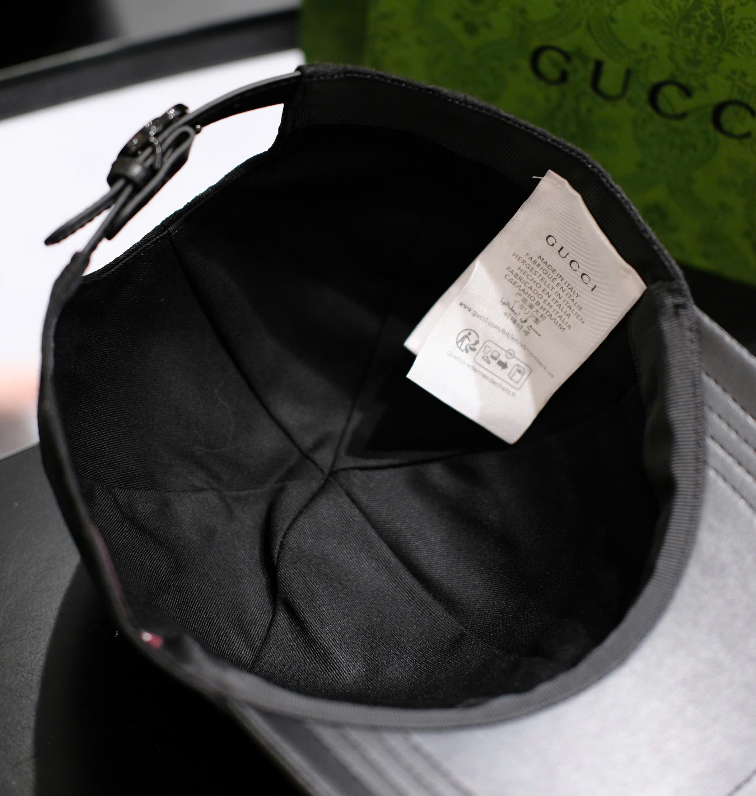 Mũ lưỡi trai nón kết Gucci GC Đen logo tag GG dập full lưỡi da Like Auth DDT