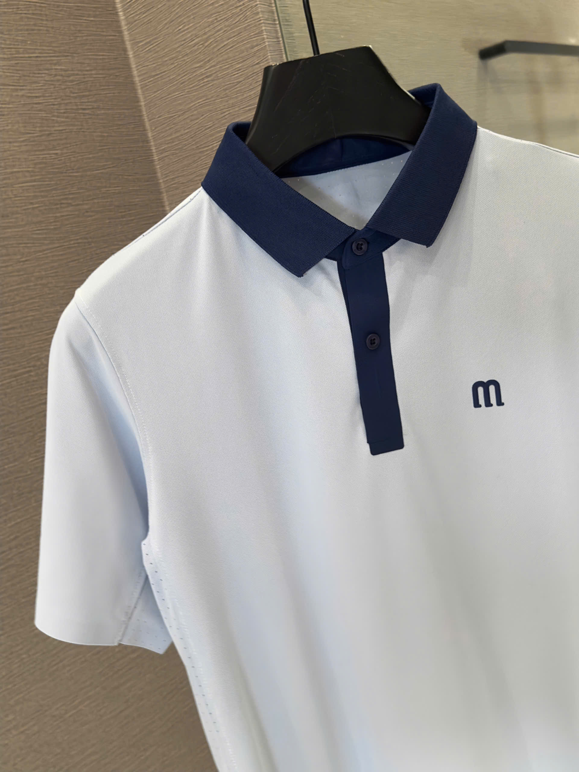 Áo polo thể thao Manesti logo thêu ngực Like Auth S-XL VTN\Xanh nhạt