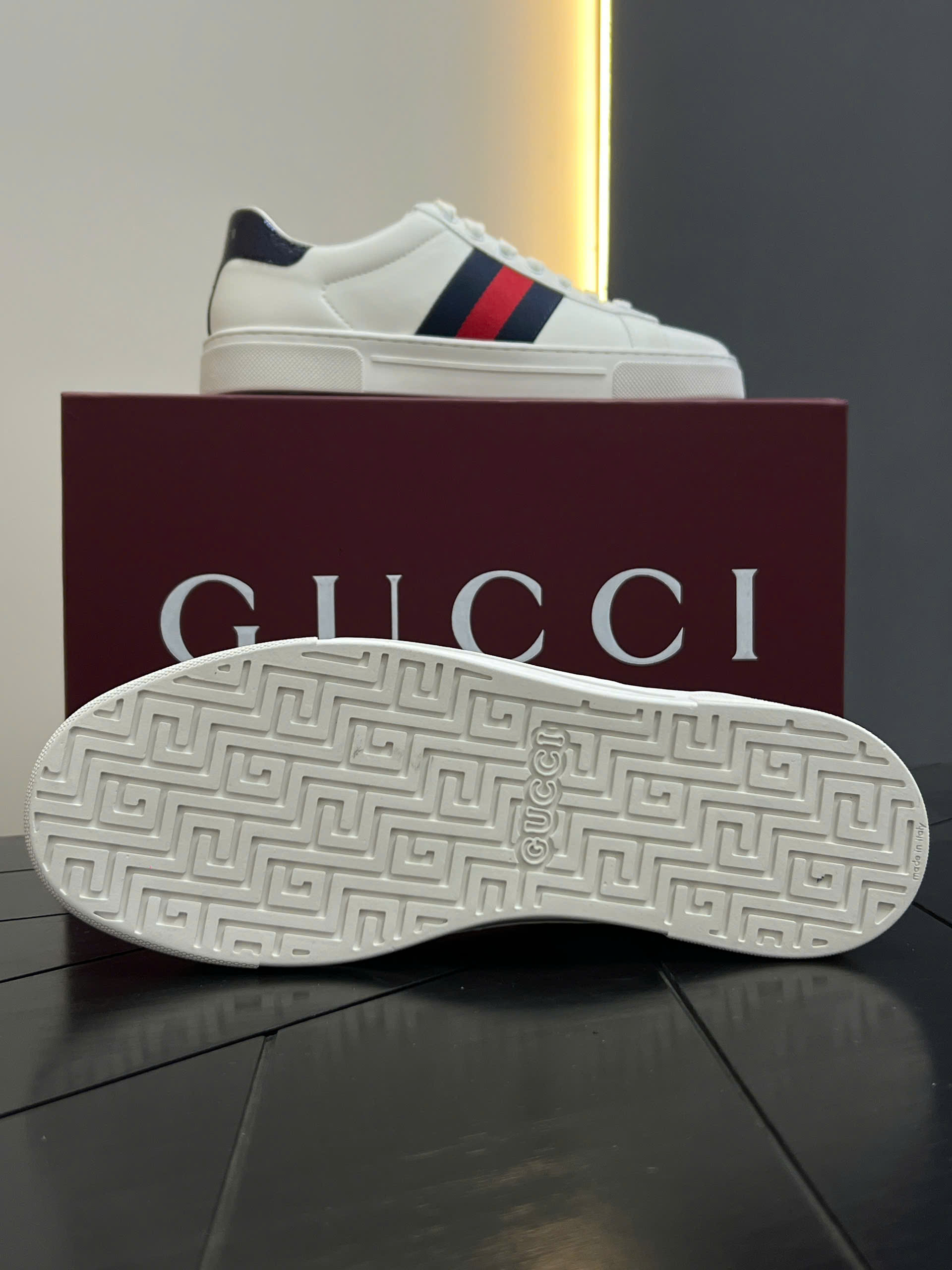 Giày sneaker Gucci Ace GG Supreme Trắng kẻ sọc ngang Xanh Đỏ Like Auth 38-43 VTN
