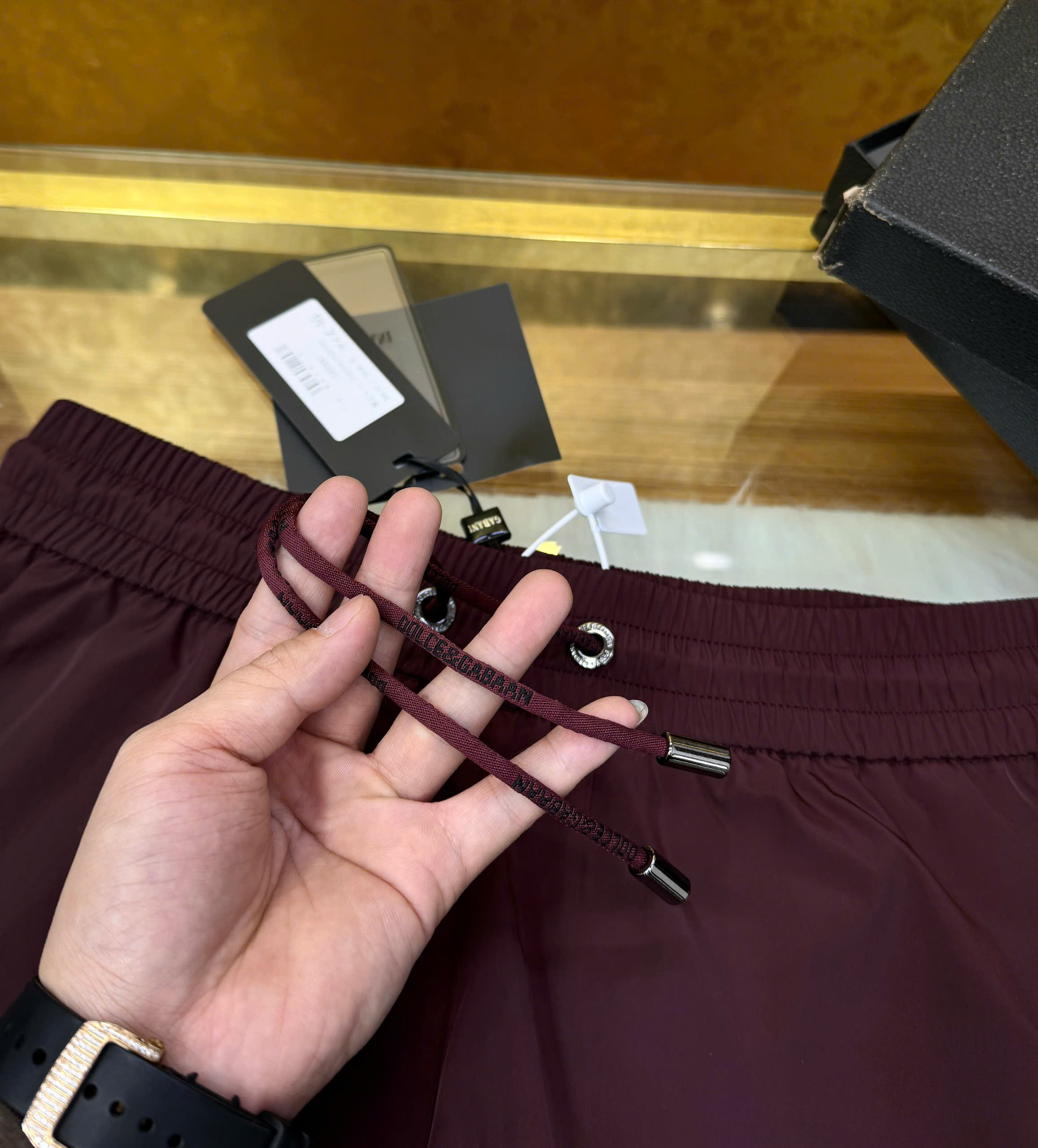 Quần short đùi gió Dolce Gabbana DG basic logo tag vuông đùi Like Auth 44-48 CD