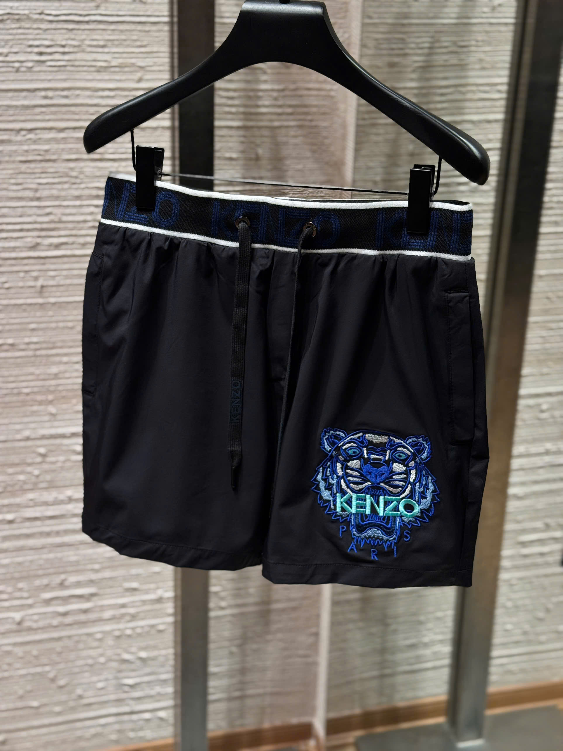 Quần short đùi gió Kenzo KZ Đen bo cạp thêu mặt hổ Xanh Like Auth S-XL NV