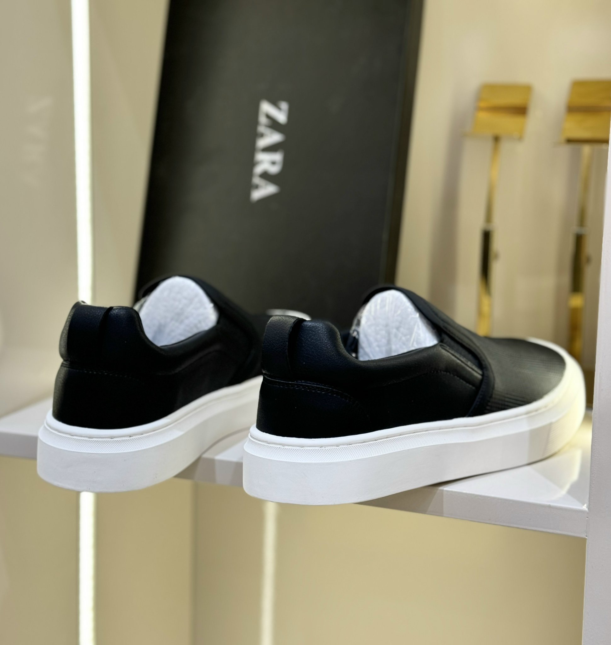 Giày Slipon Dior CD Đen kẻ sọc nổi Like Auth Fullbox phụ kiện CD