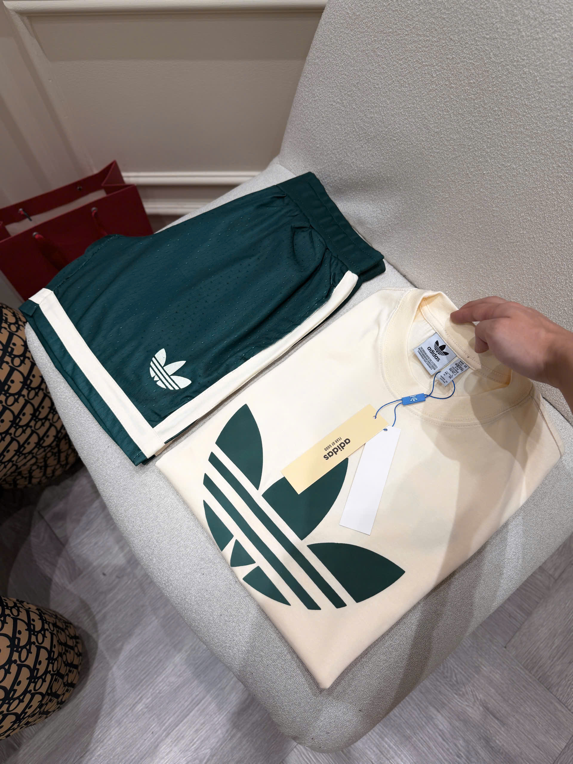 Set bộ nỉ thể thao Adidas BasketBall logo hoa ngực Like Auth S-XL NV
