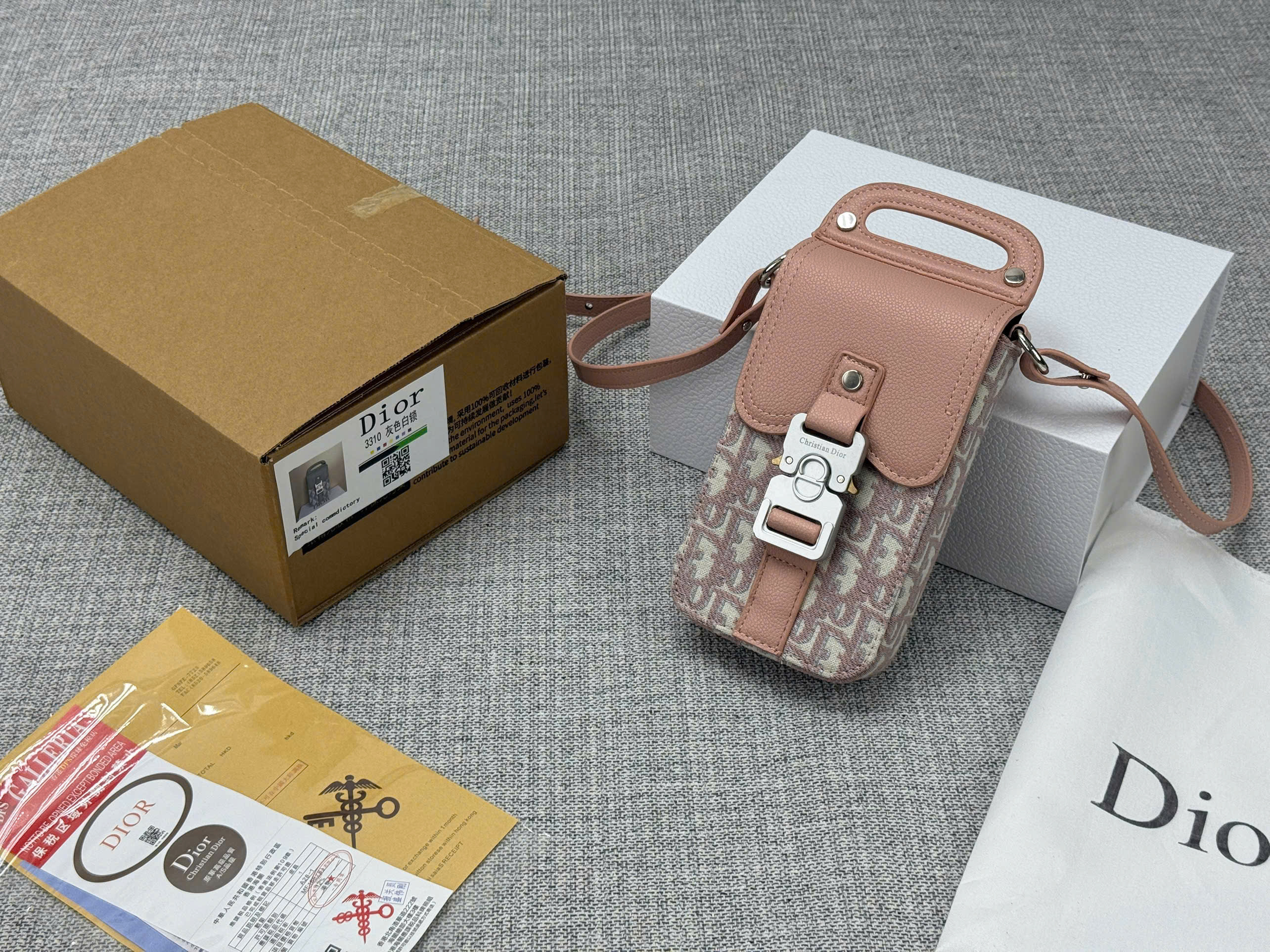 Túi đeo chéo Dior Zipped Pouch With Strap Beige Oblique Jacquard Like Auth NV