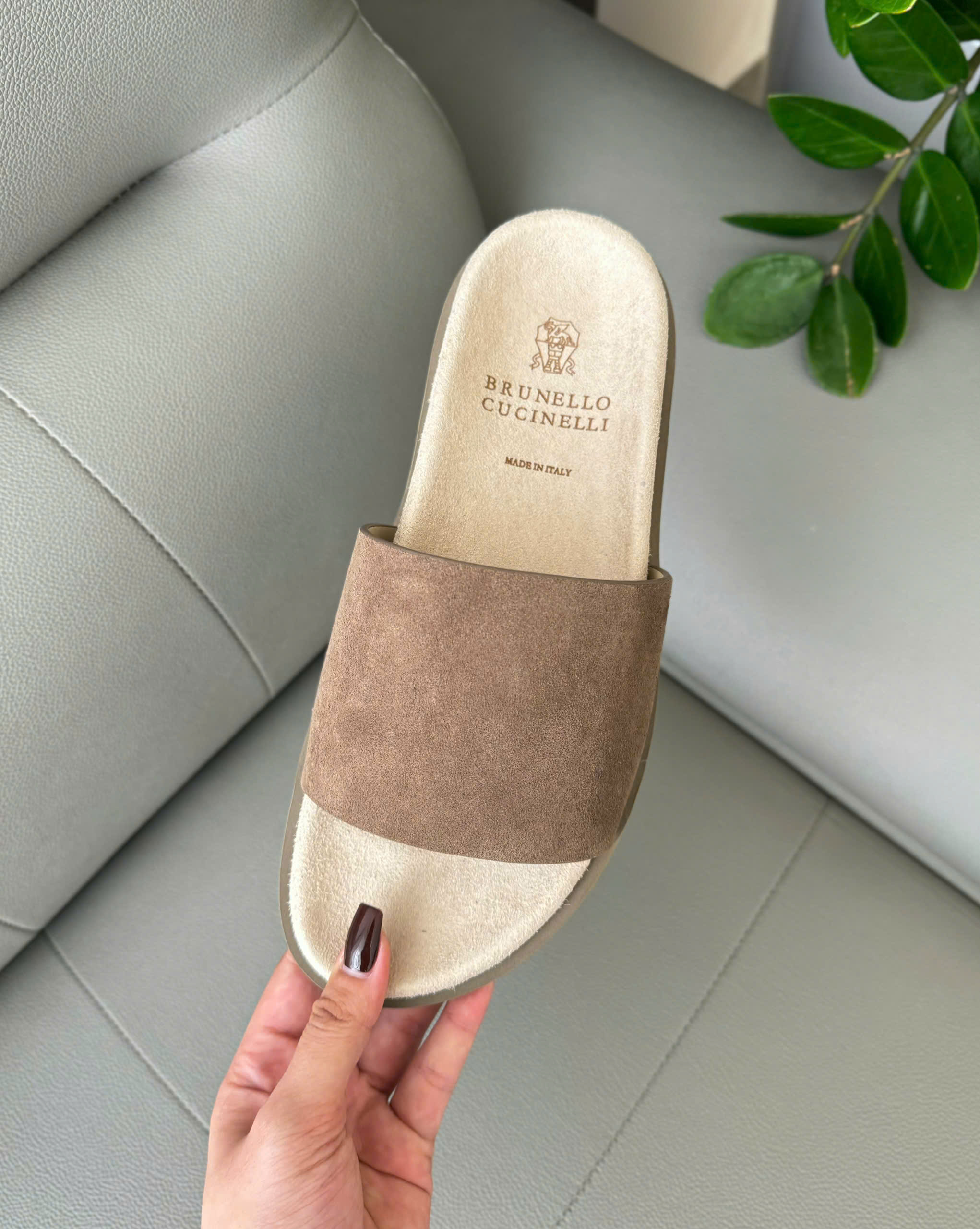 Dép lê TANYA Brunello Cucinelli Rêu da lộn đế Be 38-43 DDT