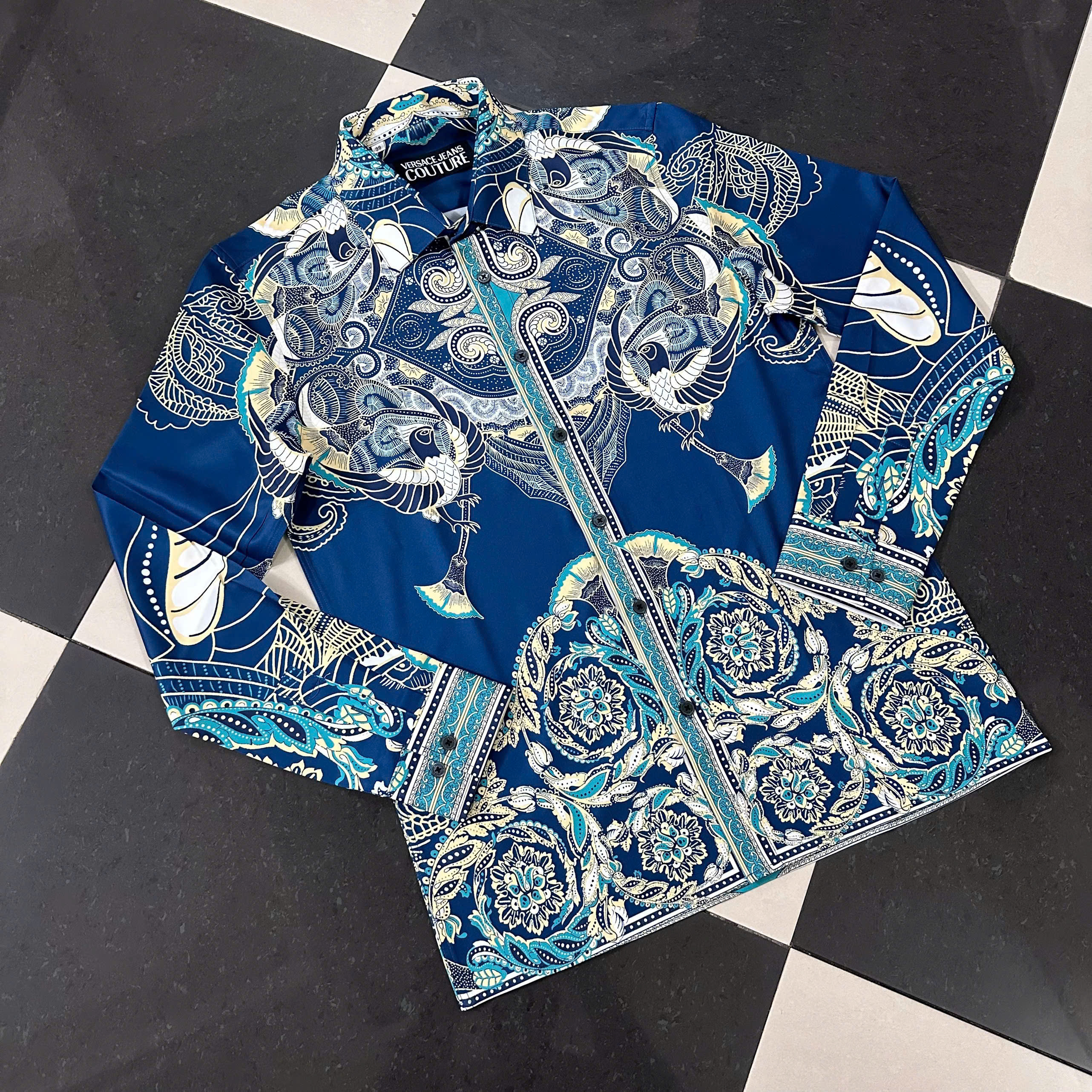Áo sơ mi Versace Jeans Couture họa tiết quý tộc Like Auth 38-41 MK