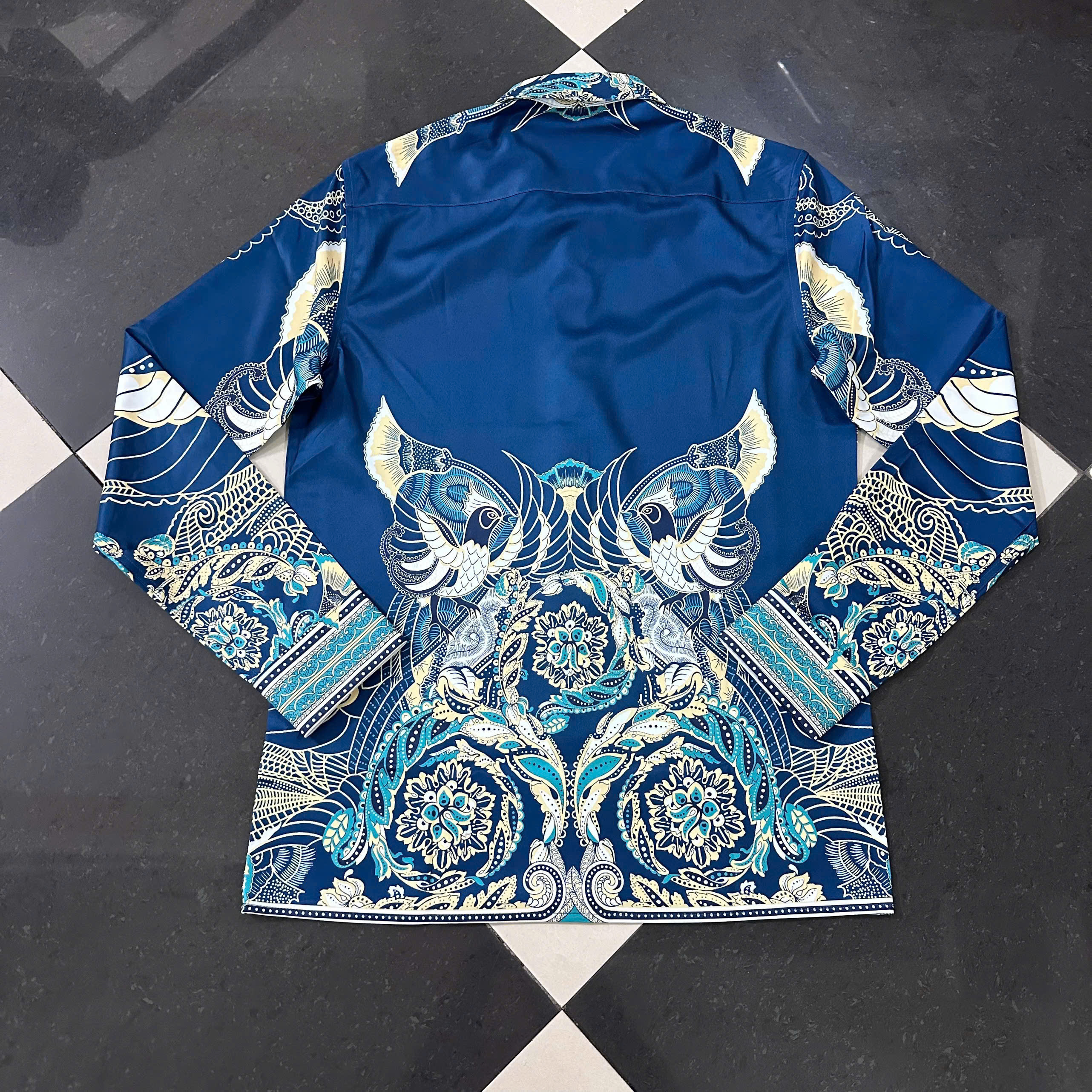 Áo sơ mi Versace Jeans Couture họa tiết quý tộc Like Auth 38-41 MK