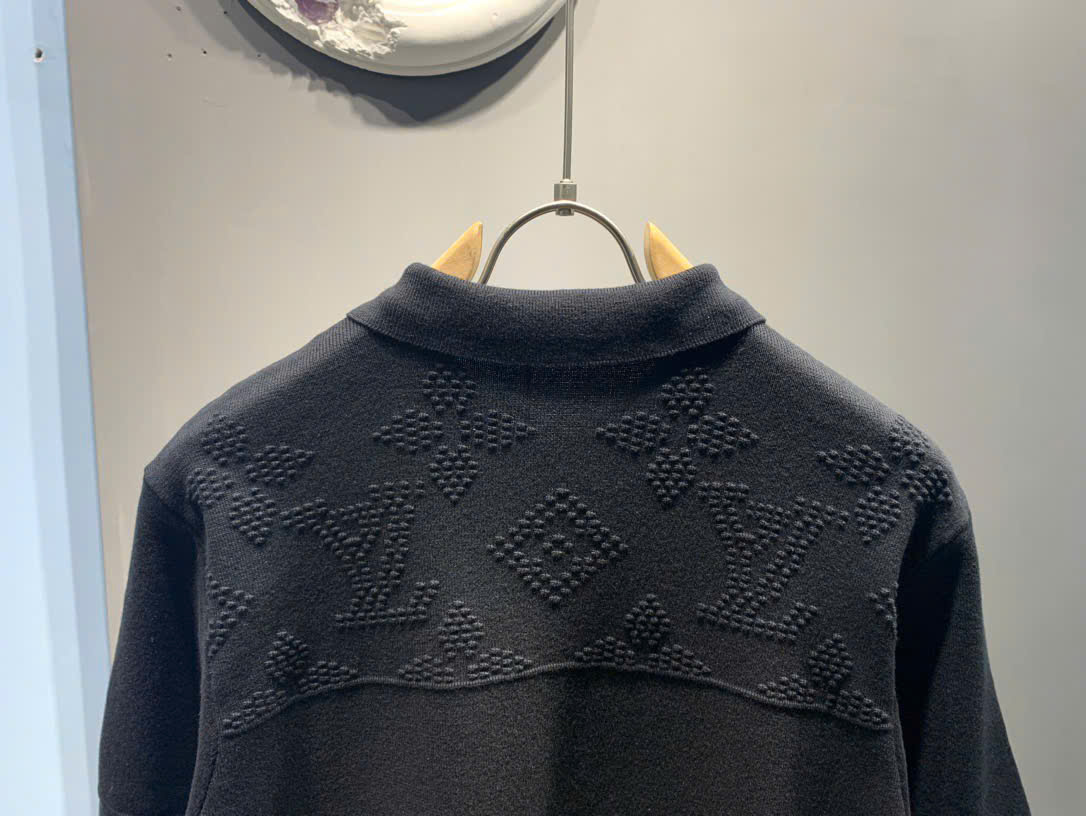 Áo sơ mi len Louis Vuitton LV túi ngực logo dập nổi vai ngực Like Auth S-L DDT