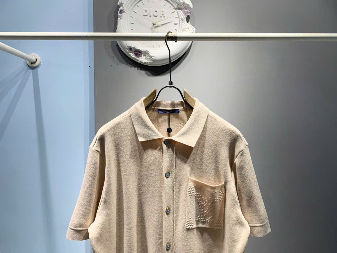 Áo sơ mi len Louis Vuitton LV túi ngực logo dập nổi vai ngực Like Auth S-L DDT