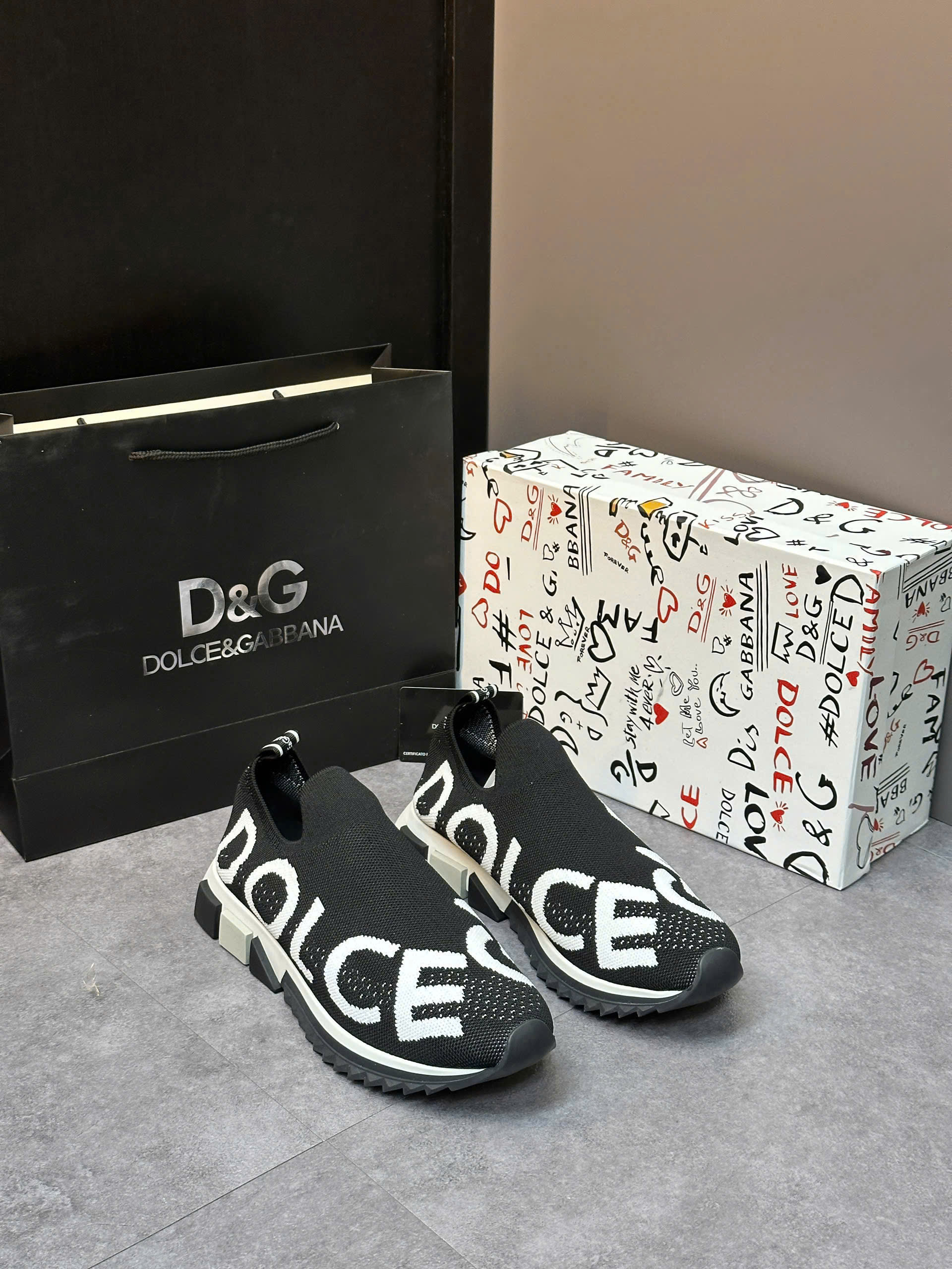 Giày sneaker Dolce Gabbana DG Sorento cổ chun new 2026 Like Auth 38-43 VTN