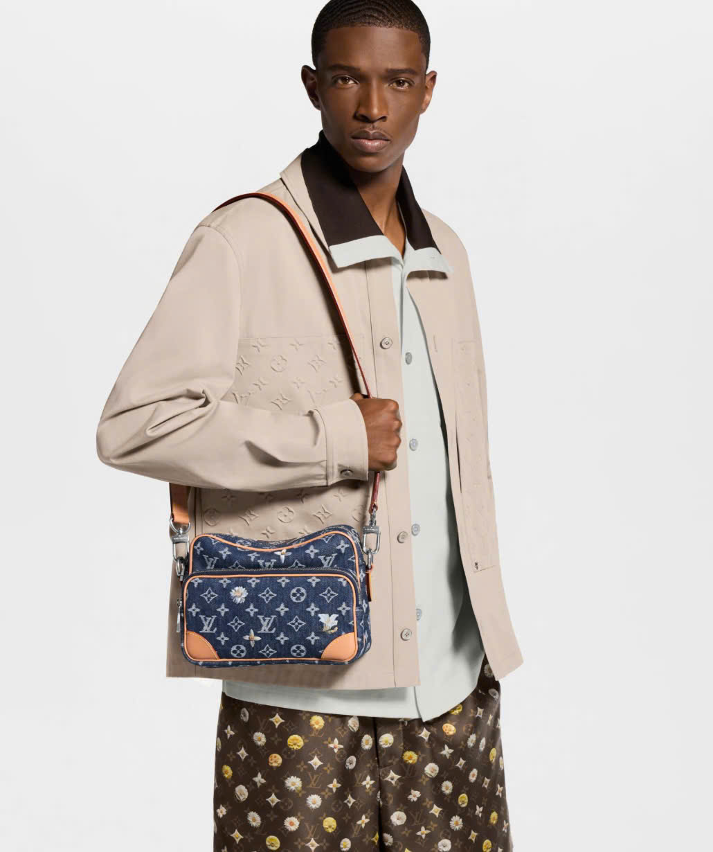 Túi đeo chéo Louis Vuitton LV Monogram Floral Denim Xanh Than Like Auth 25x18x11 PLD