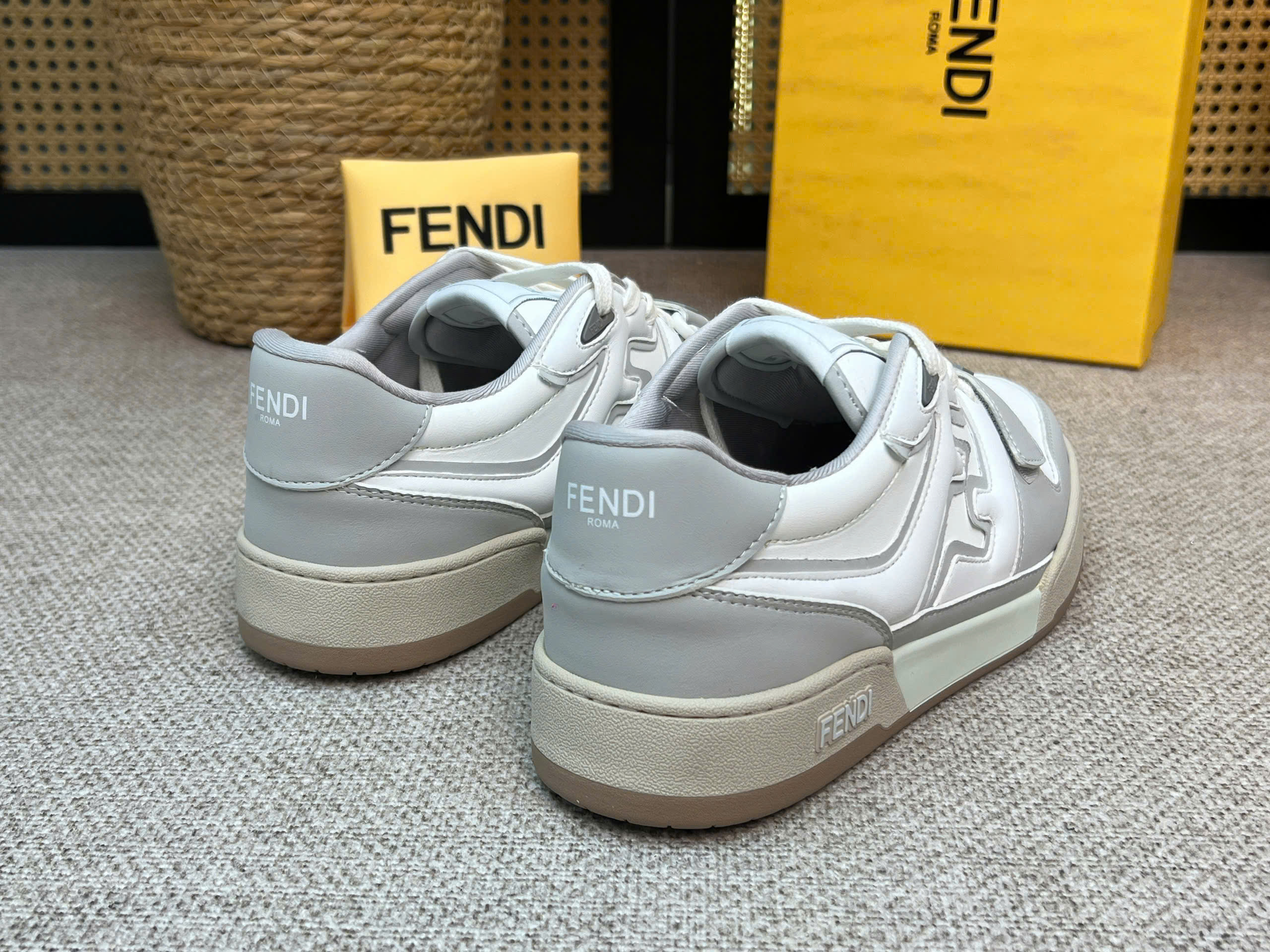 Giày sneaker Fendi FD Match Leather Low-Top Trắng Xám logo nổi Like Auth 38-43 VTN