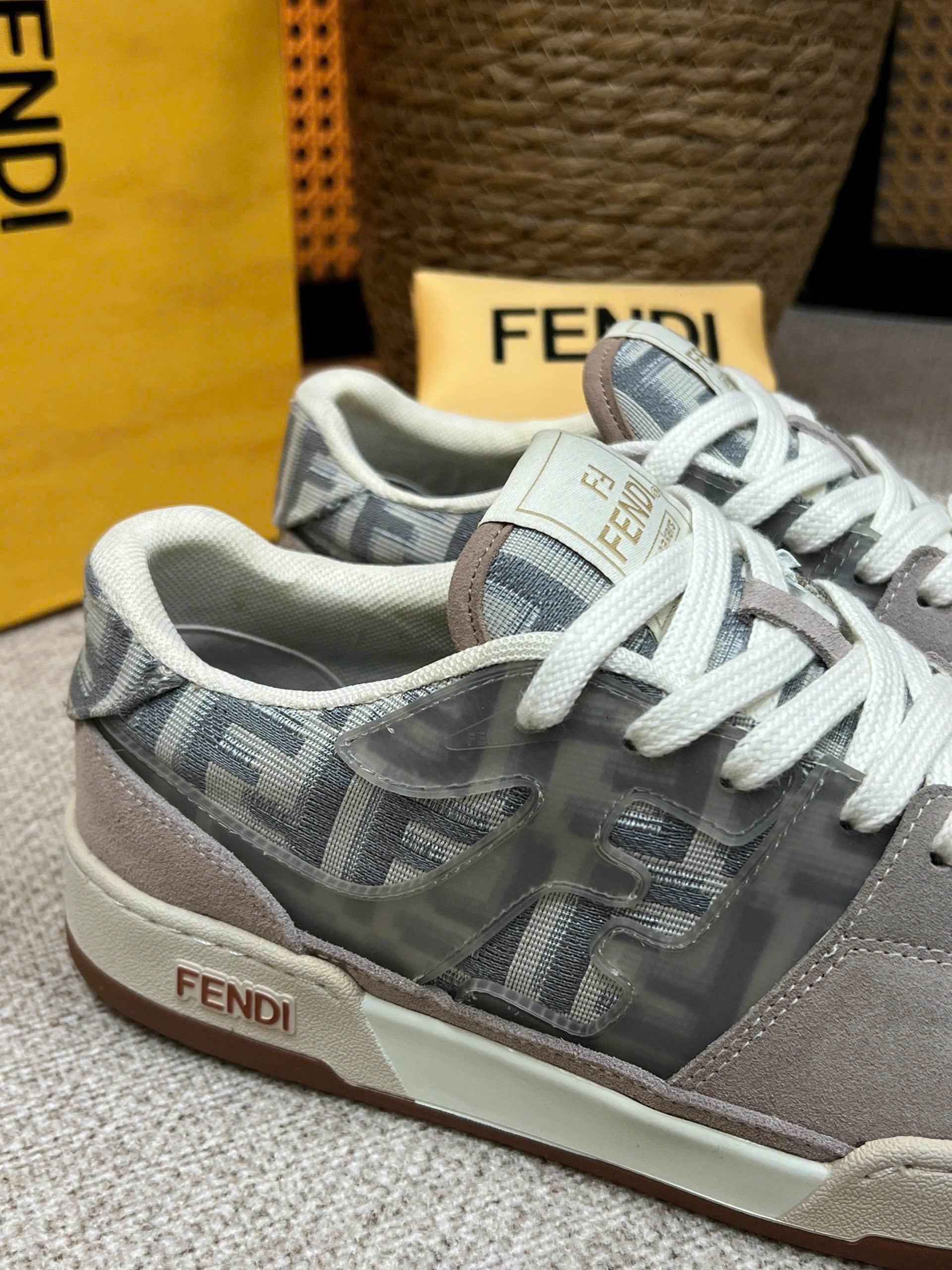 Giày sneaker Fendi FD Match Leather Xám Like Auth 38-43 VTN