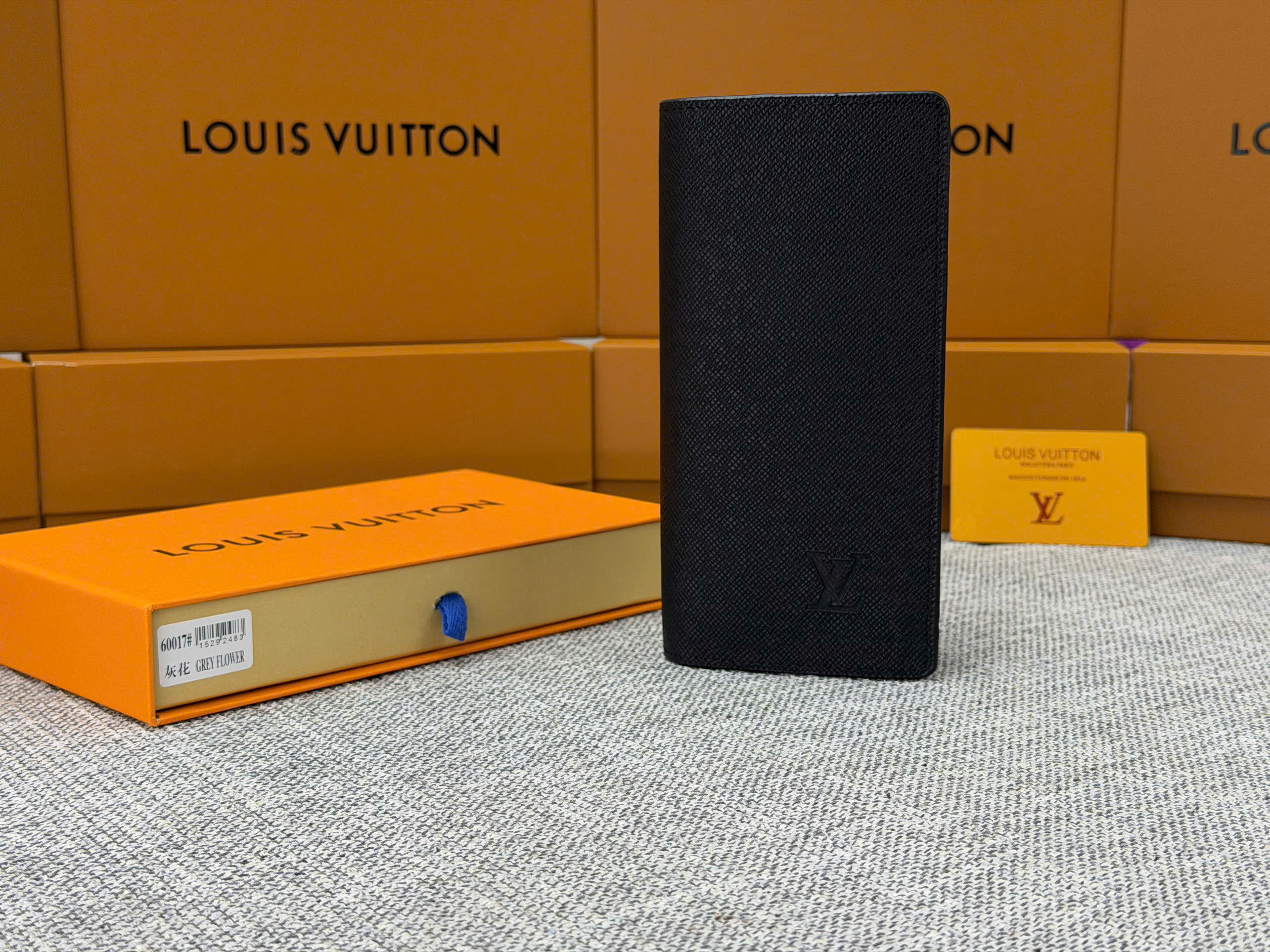 Ví dài Louis Vuitton LV Brazza Monogram Eclipse Like Auth 10x19x2 PLD VTN