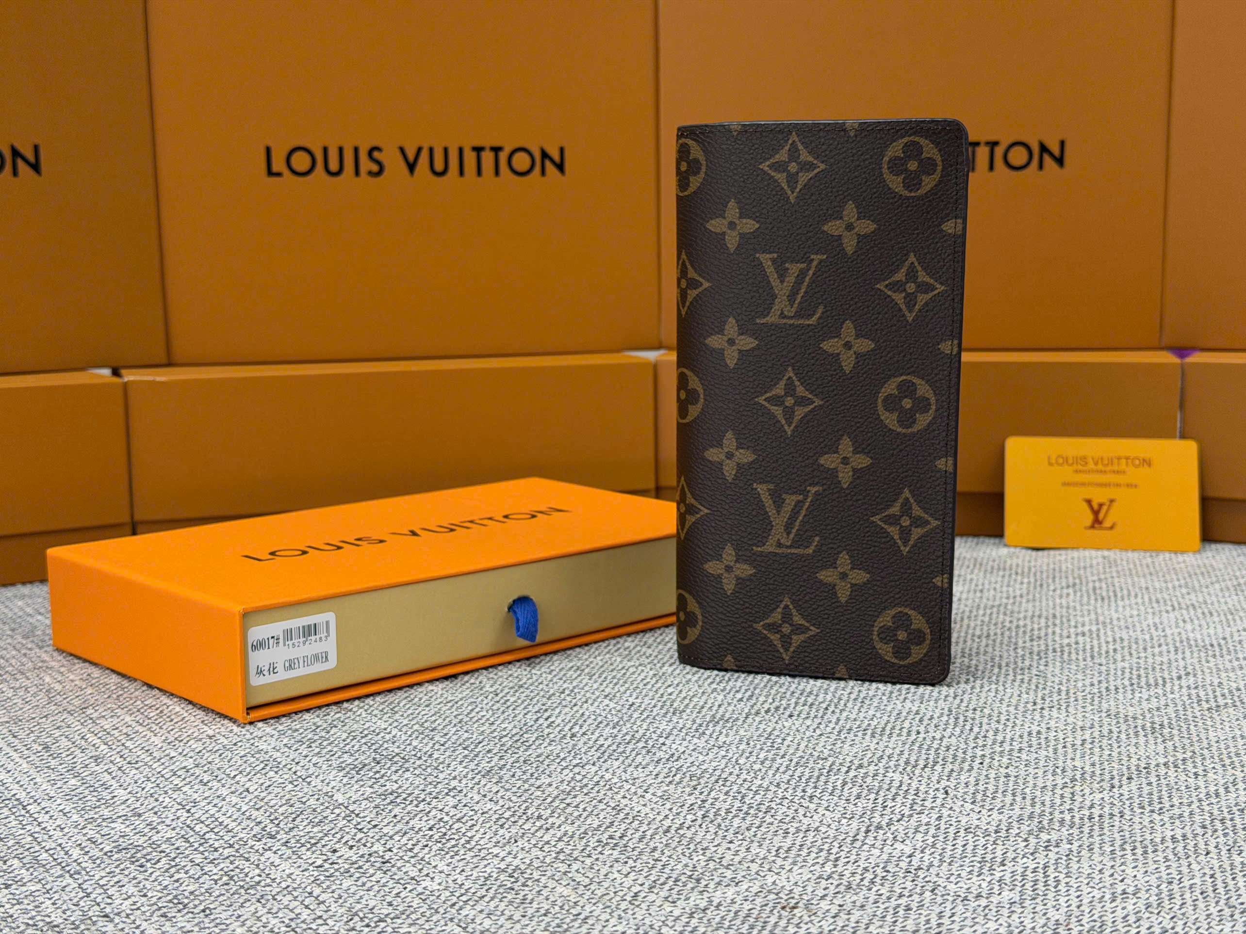 Ví dài Louis Vuitton LV Brazza Monogram Eclipse Like Auth 10x19x2 PLD VTN