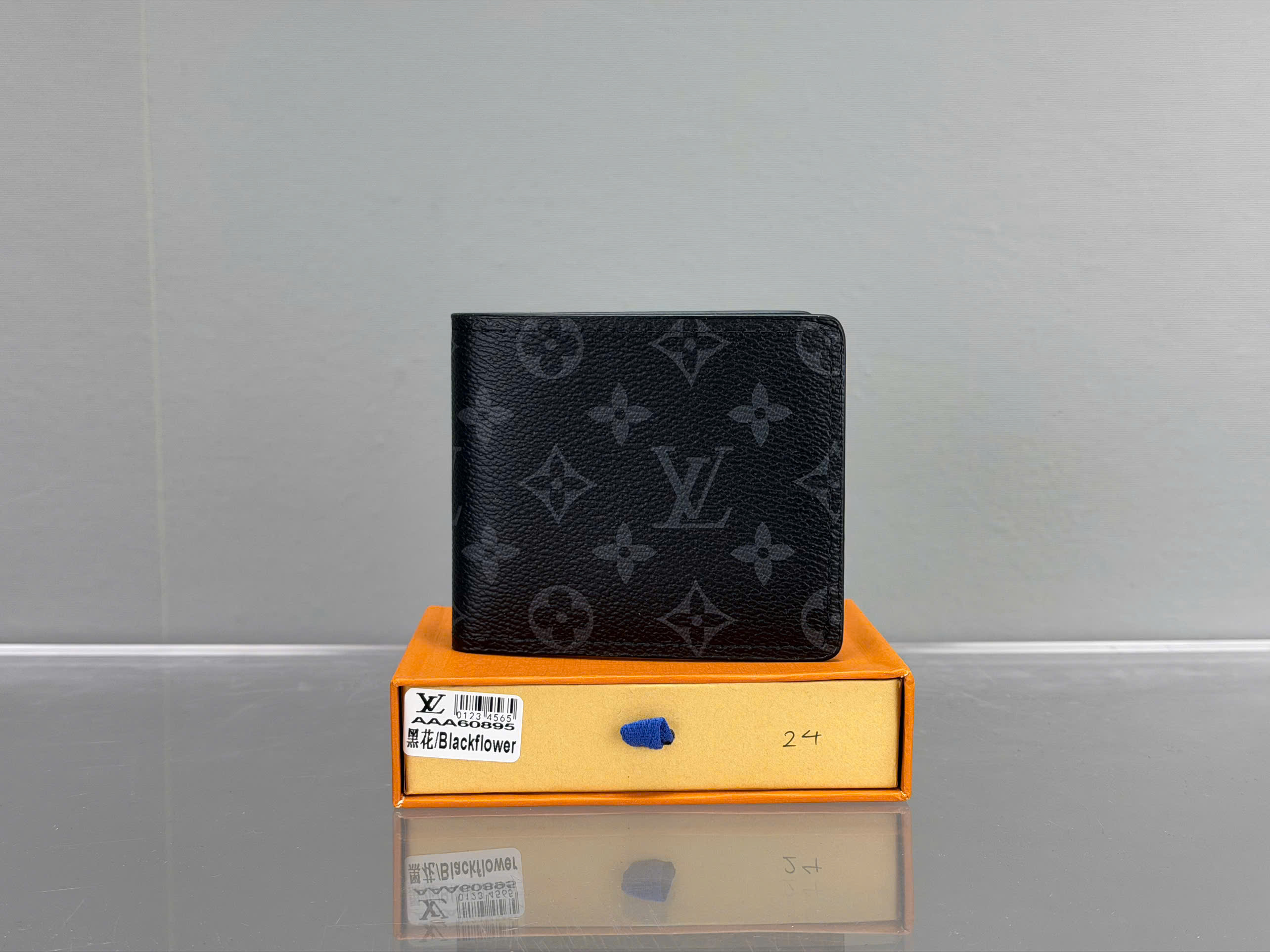 Ví ngắn Louis Vuitton LV new 2026 Like Auth VTN