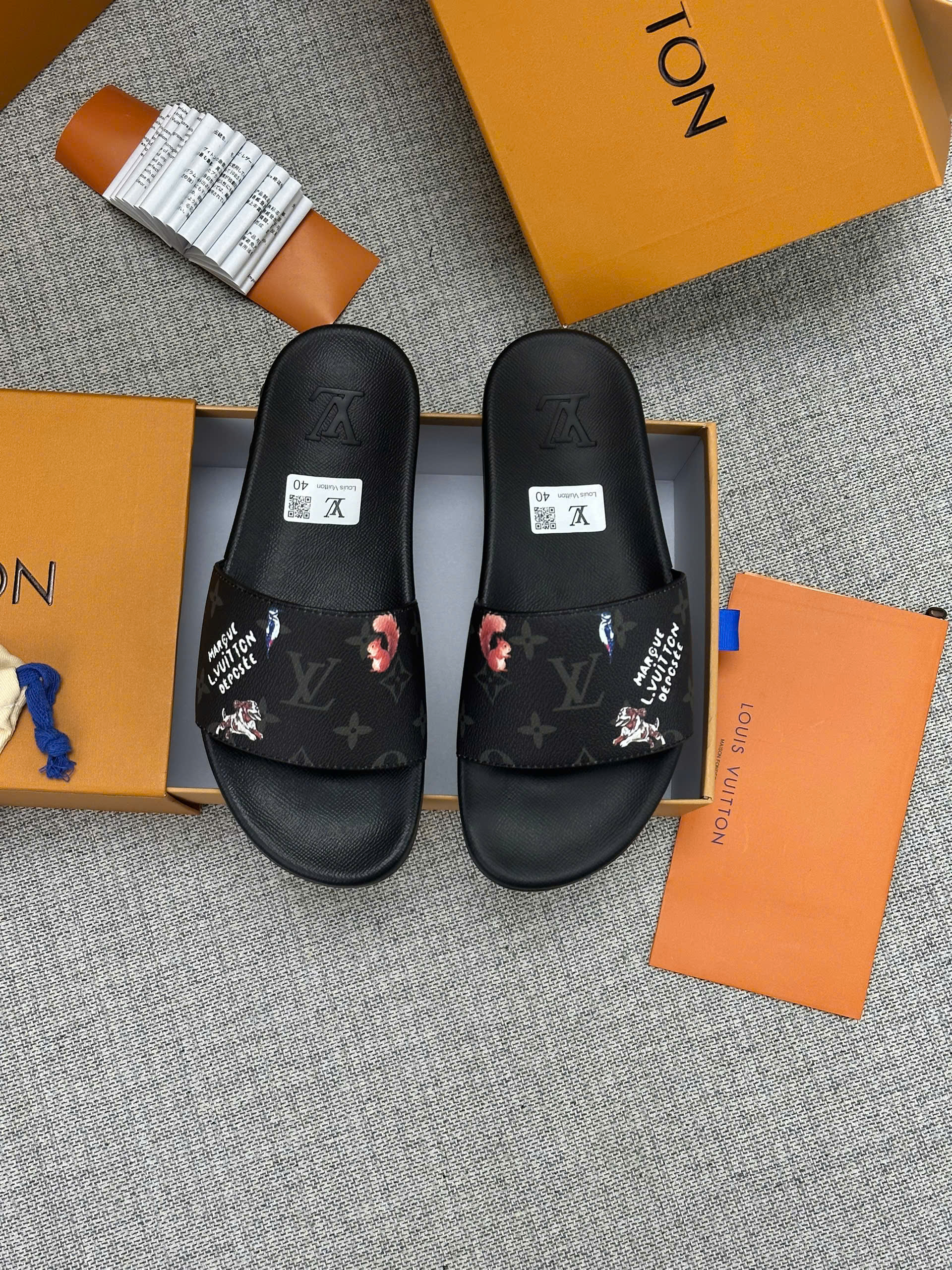 Dép lê quai ngang Louis Vuitton LV monogram new 2026 Like Auth 38-43 VTN