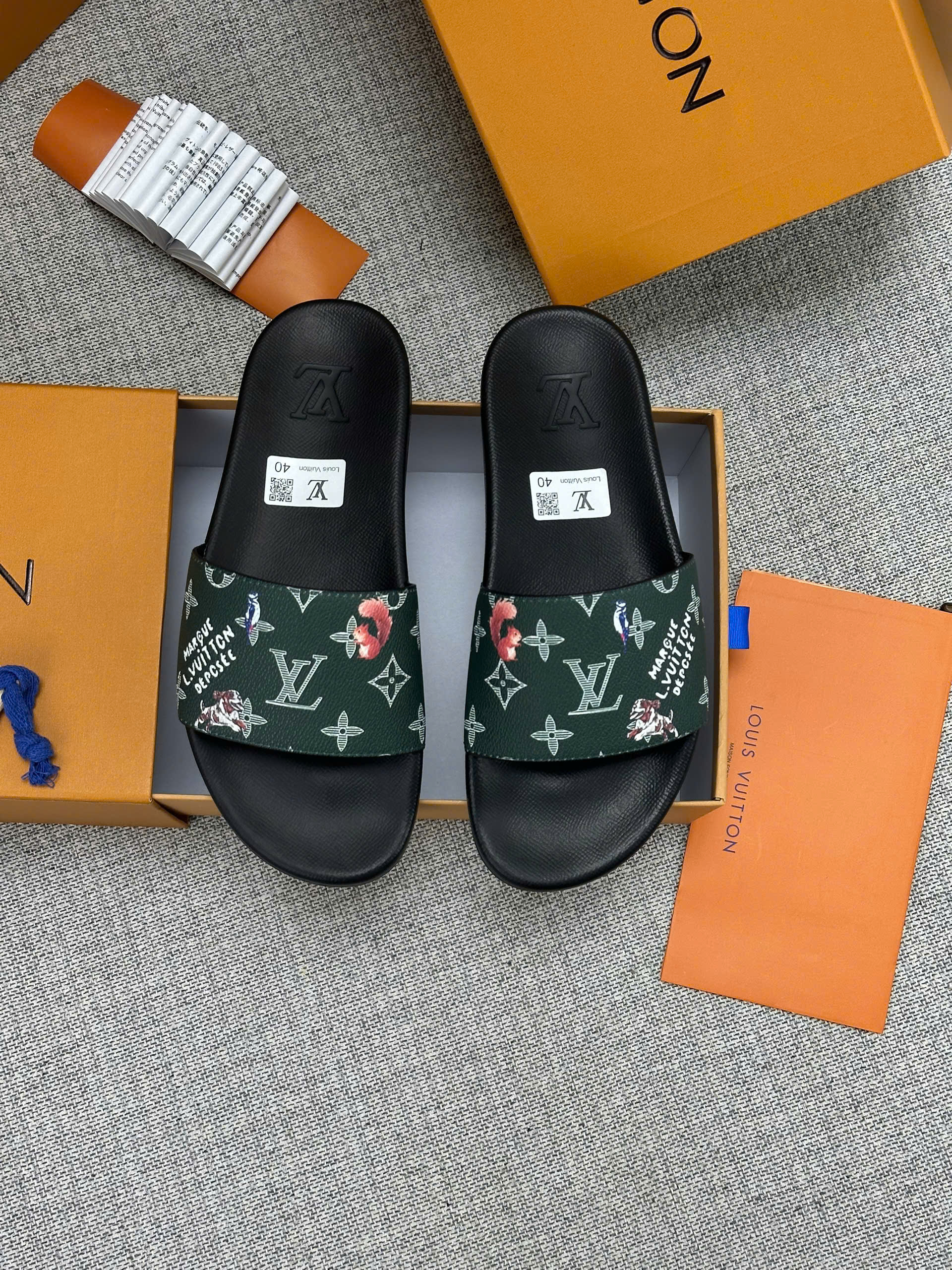 Dép lê quai ngang Louis Vuitton LV monogram new 2026 Like Auth 38-43 VTN