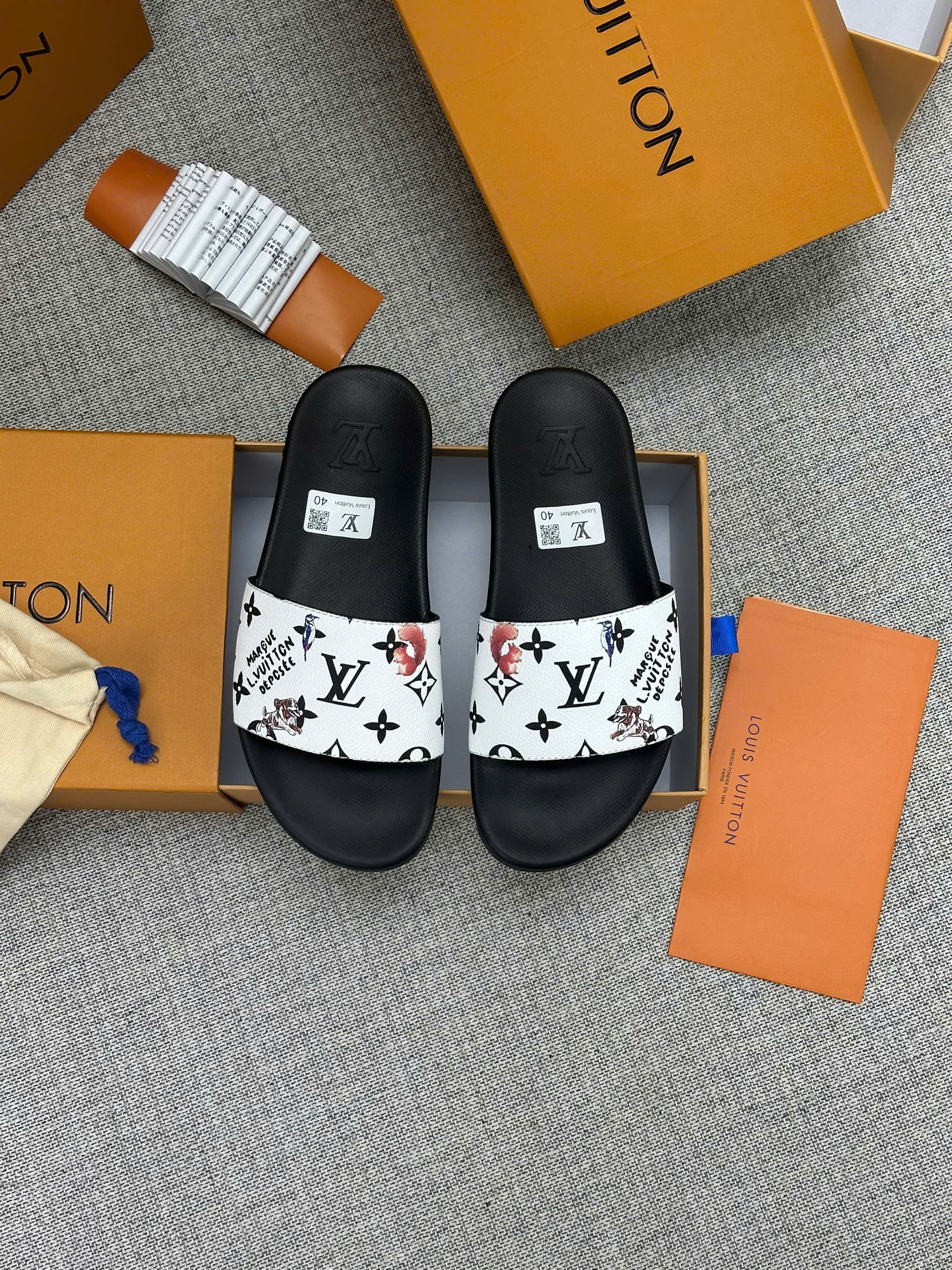 Dép lê quai ngang Louis Vuitton LV monogram new 2026 Like Auth 38-43 VTN