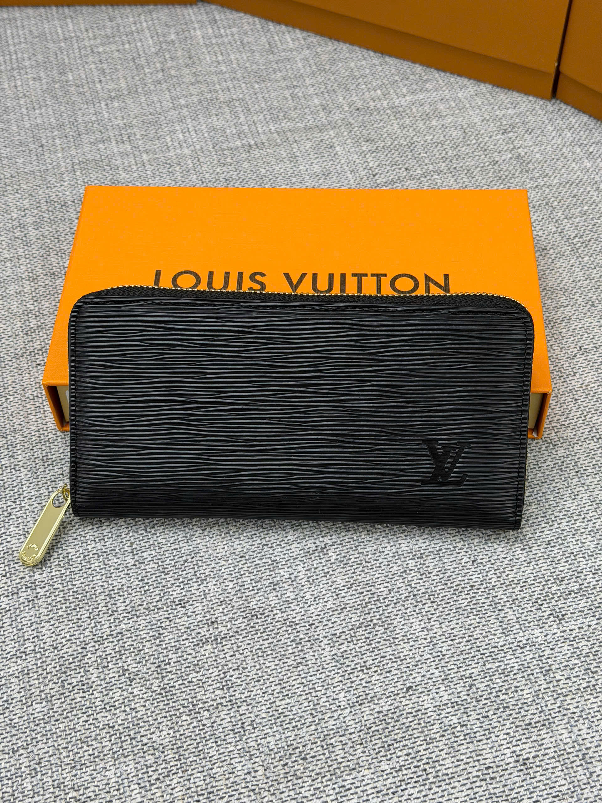 Ví dài khóa Louis Vuitton LV Zippy XL Wallet Like Auth PLD VTN