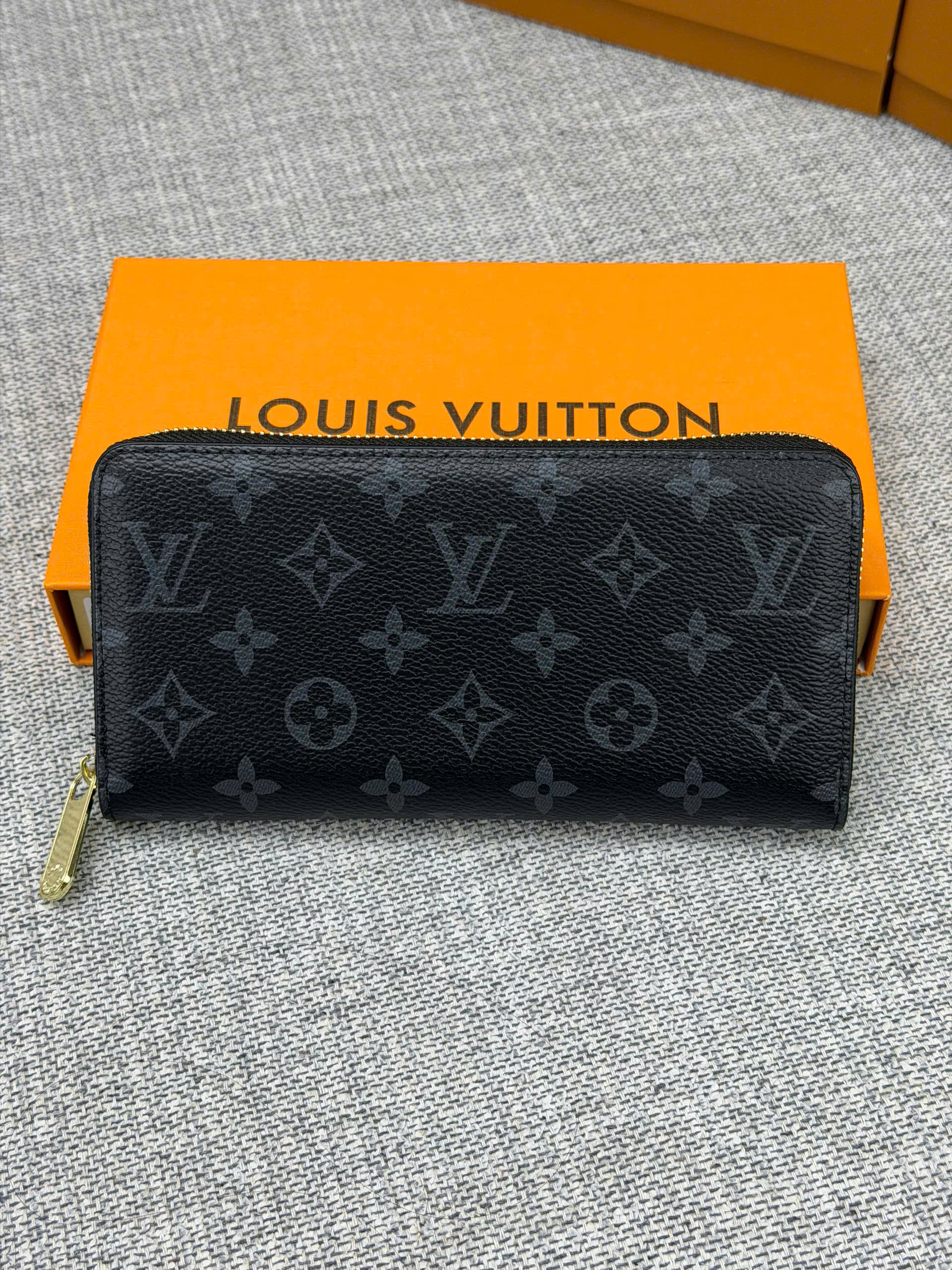 Ví dài khóa Louis Vuitton LV Zippy XL Wallet Like Auth PLD VTN