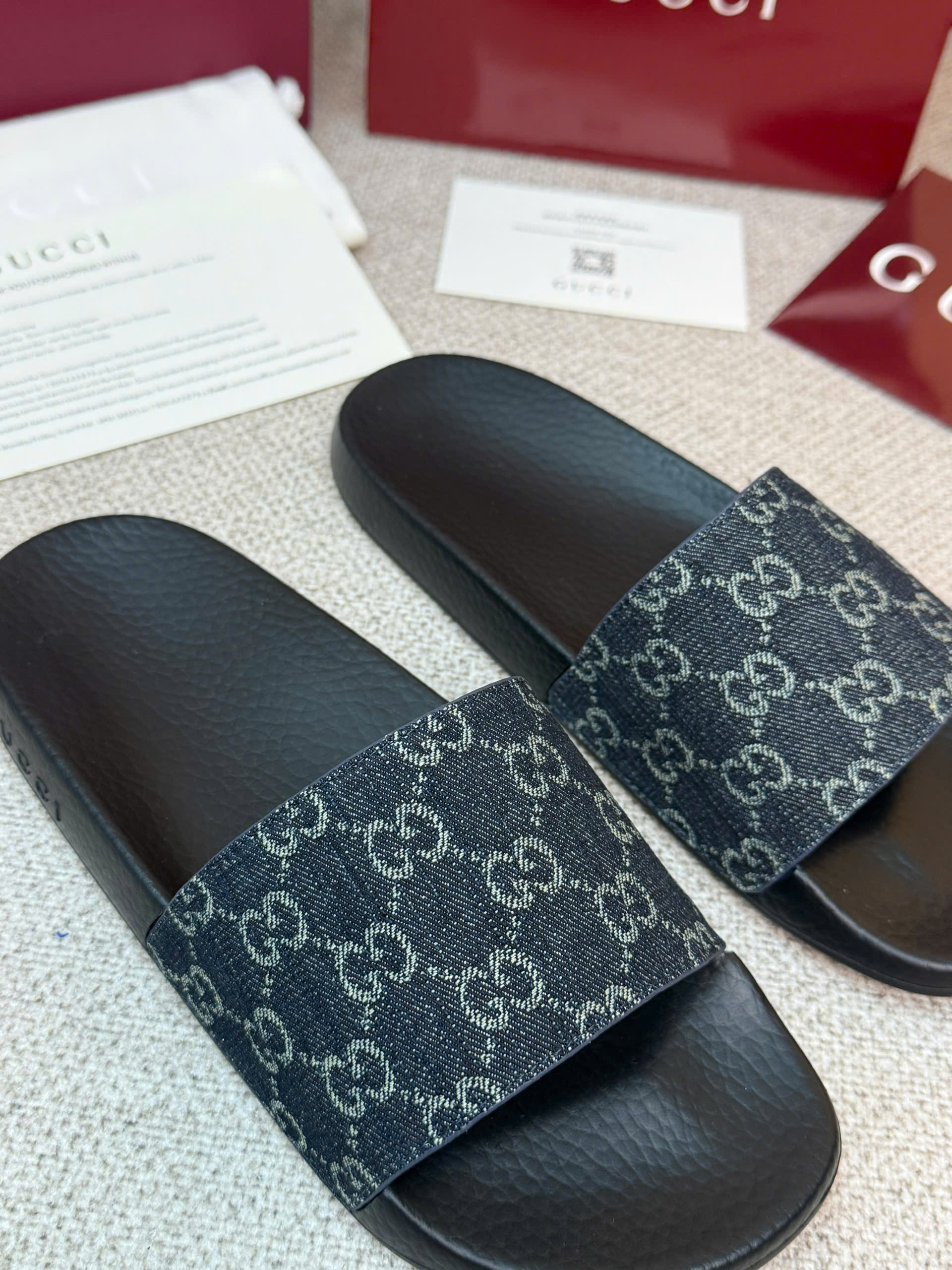 Dép quai ngang Gucci GC Đen logo full quai Xanh Than Like Auth 38-43 VTN