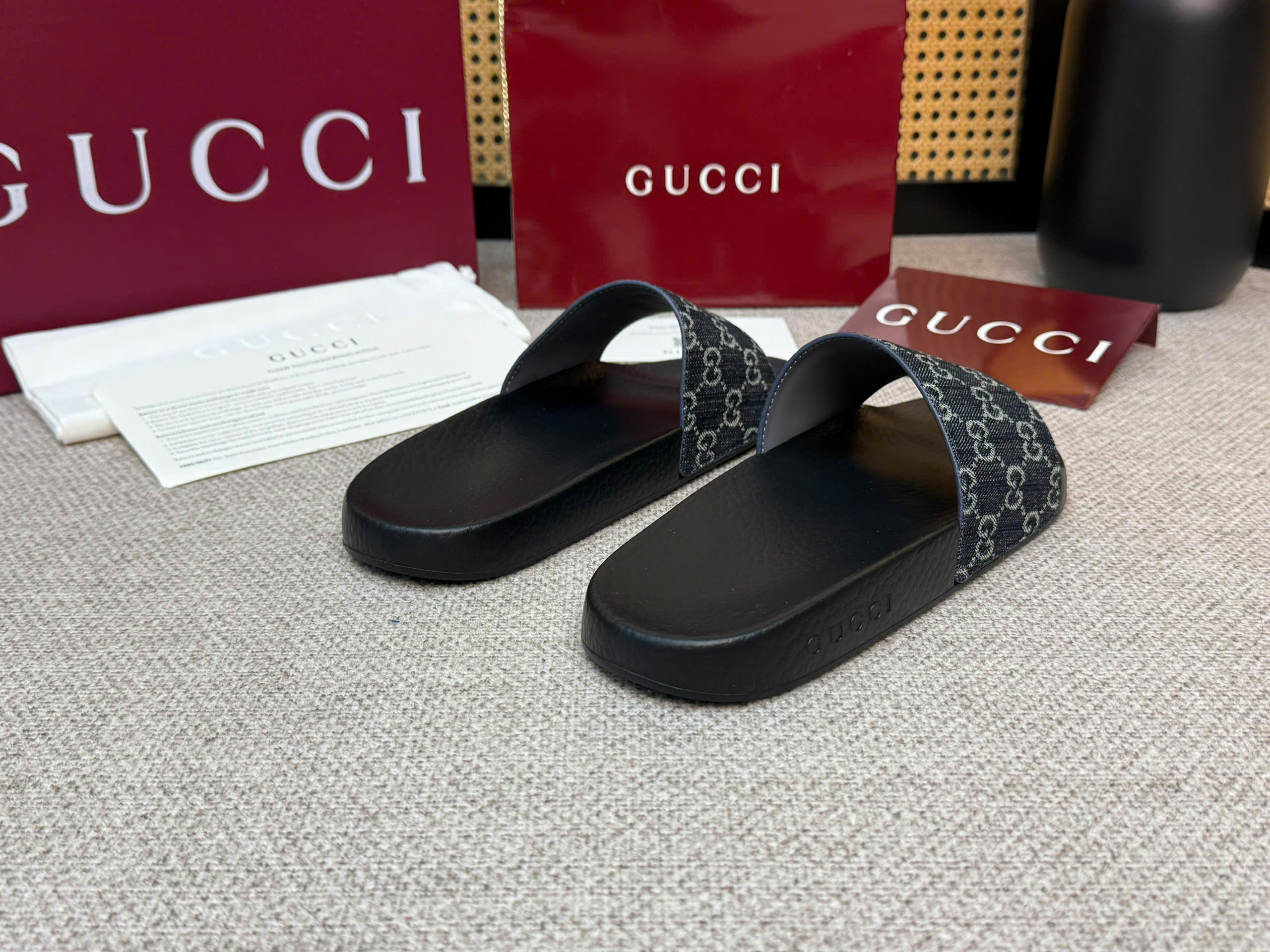 Dép quai ngang Gucci GC Đen logo full quai Xanh Than Like Auth 38-43 VTN