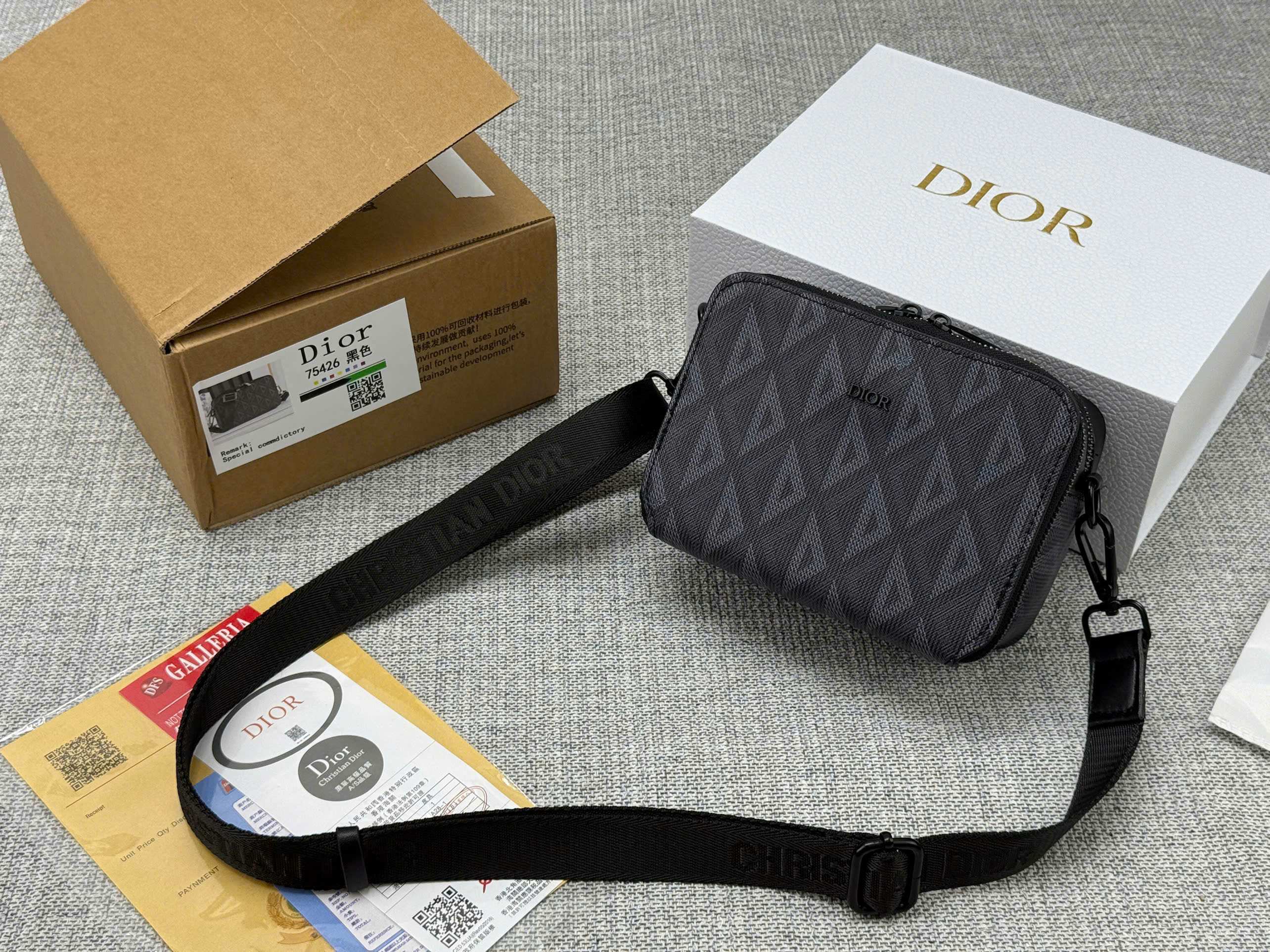Túi đeo chéo Dior CD 2 khóa new 2026 Like Auth VTN