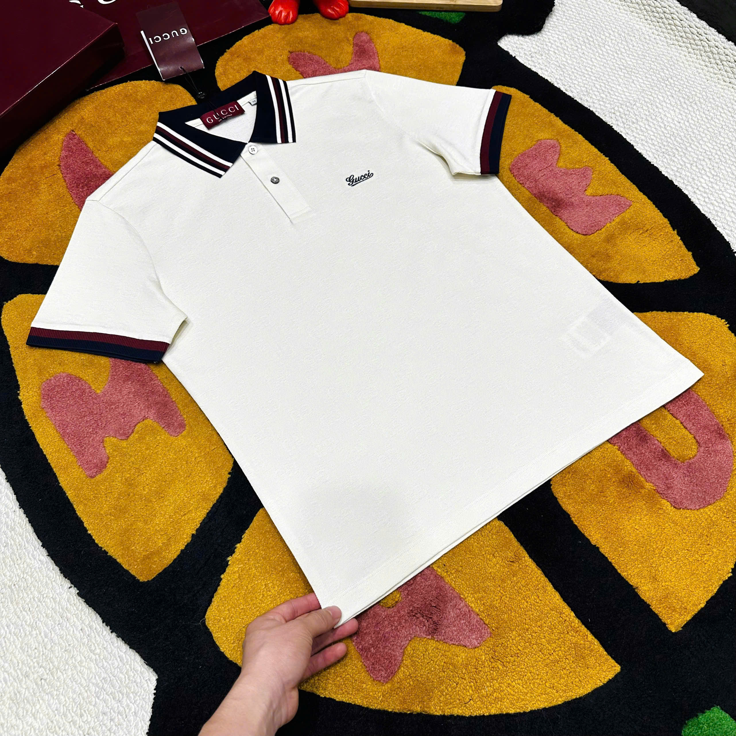 Áo polo Gucci GC check bo tay cổ logo thêu ngực Like Auth 48-52 MK\Trắng