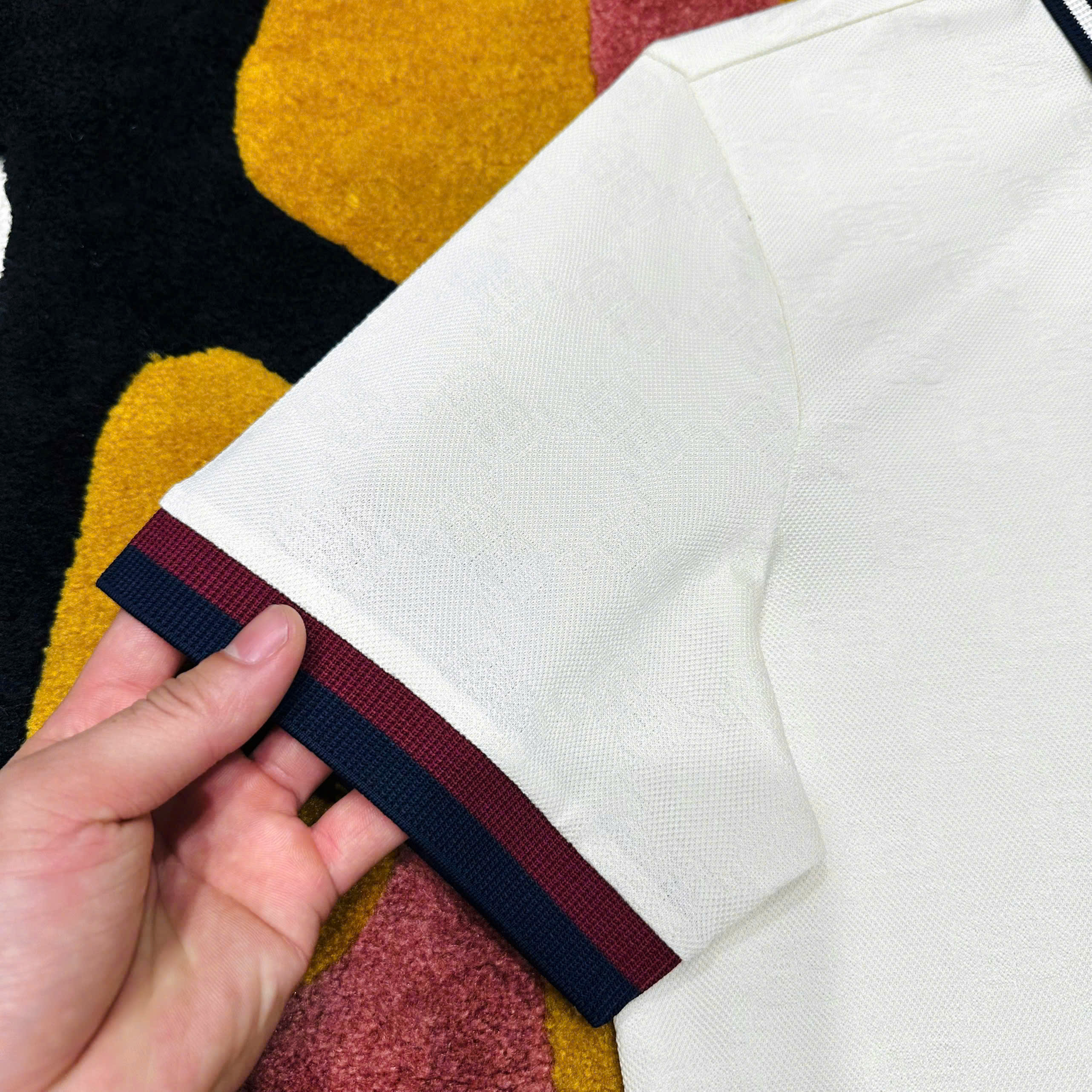 Áo polo Gucci GC check bo tay cổ logo thêu ngực Like Auth 48-52 MK\Trắng