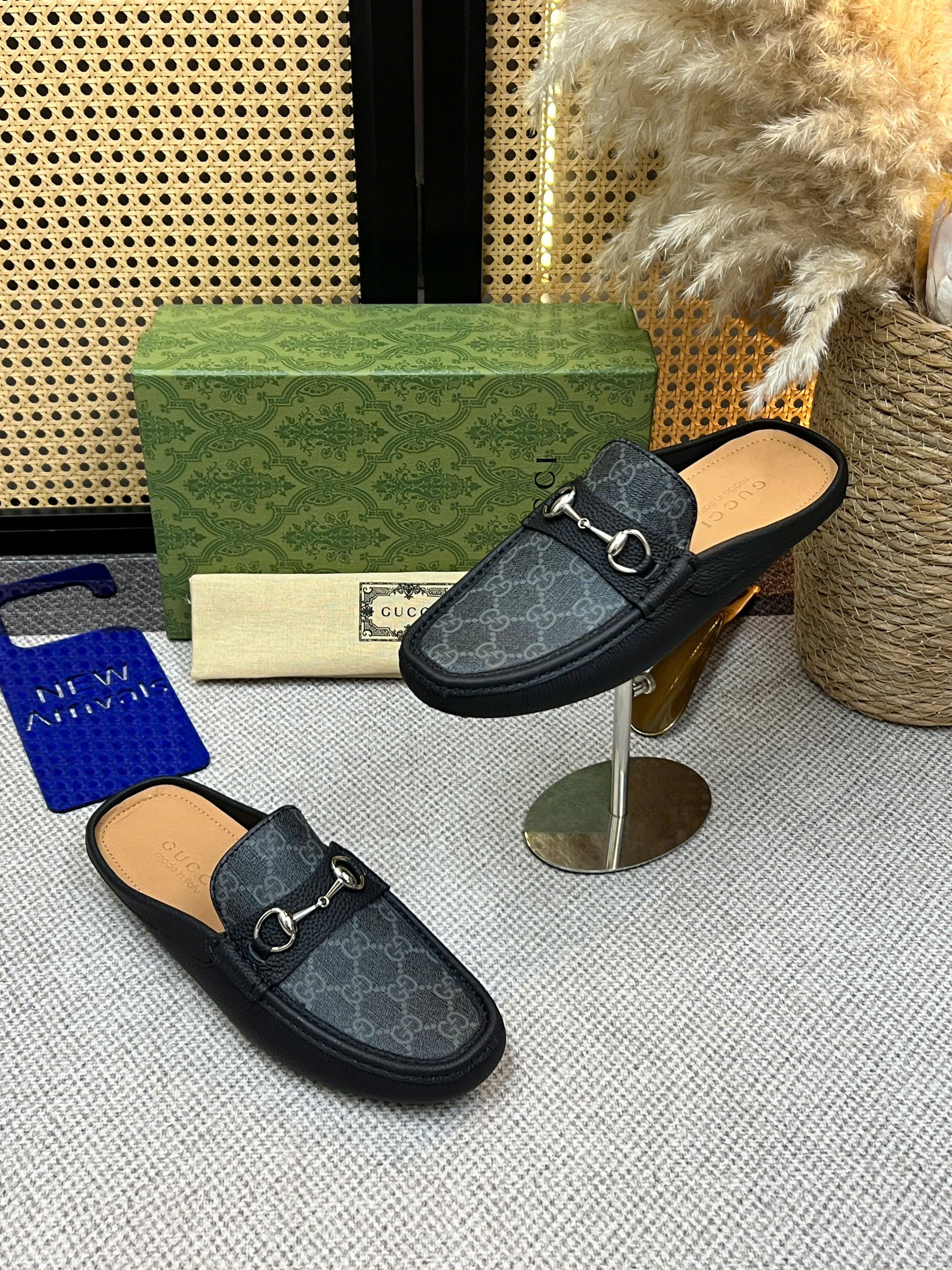 Giày sục Gucci GC Horsebit lưỡi xám logo full tag móc khóa bạc Like Auth 38-43 VTN