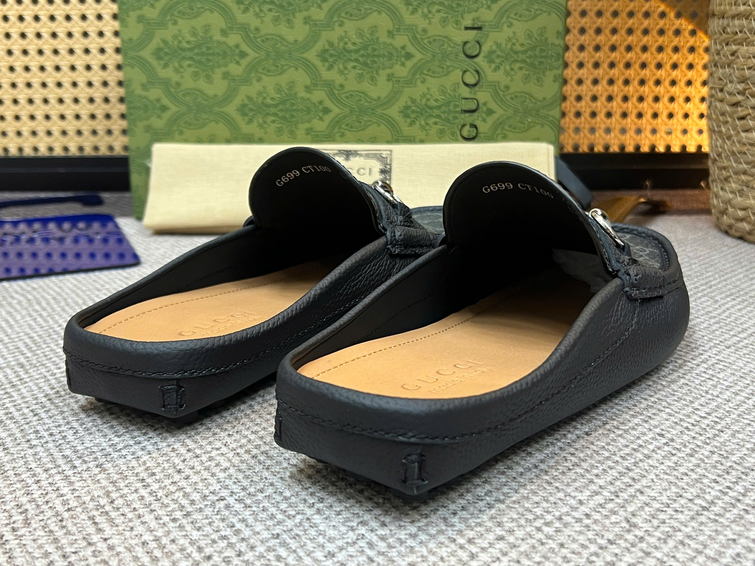 Giày sục Gucci GC Horsebit lưỡi xám logo full tag móc khóa bạc Like Auth 38-43 VTN