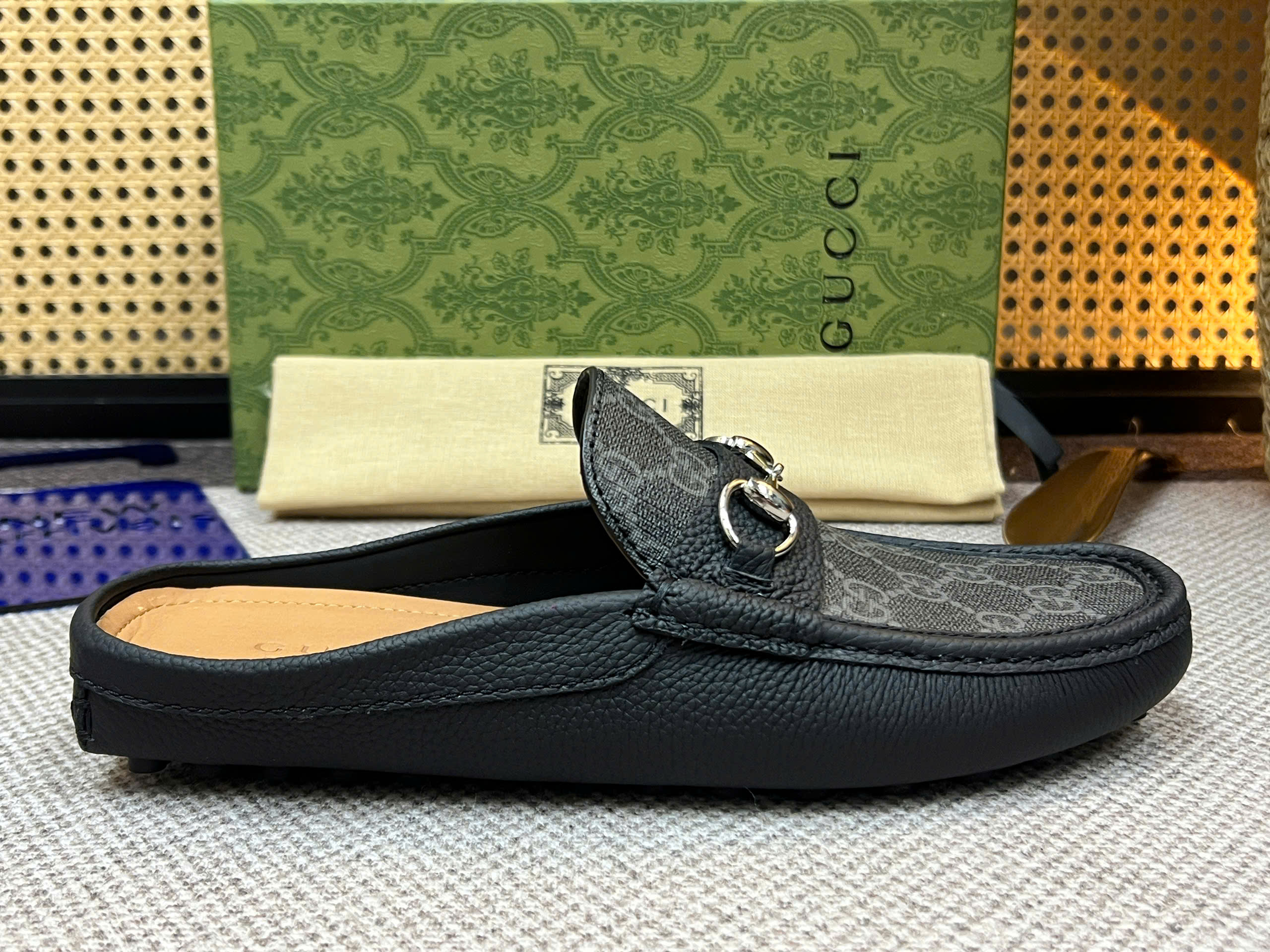Giày sục Gucci GC Horsebit lưỡi xám logo full tag móc khóa bạc Like Auth 38-43 VTN